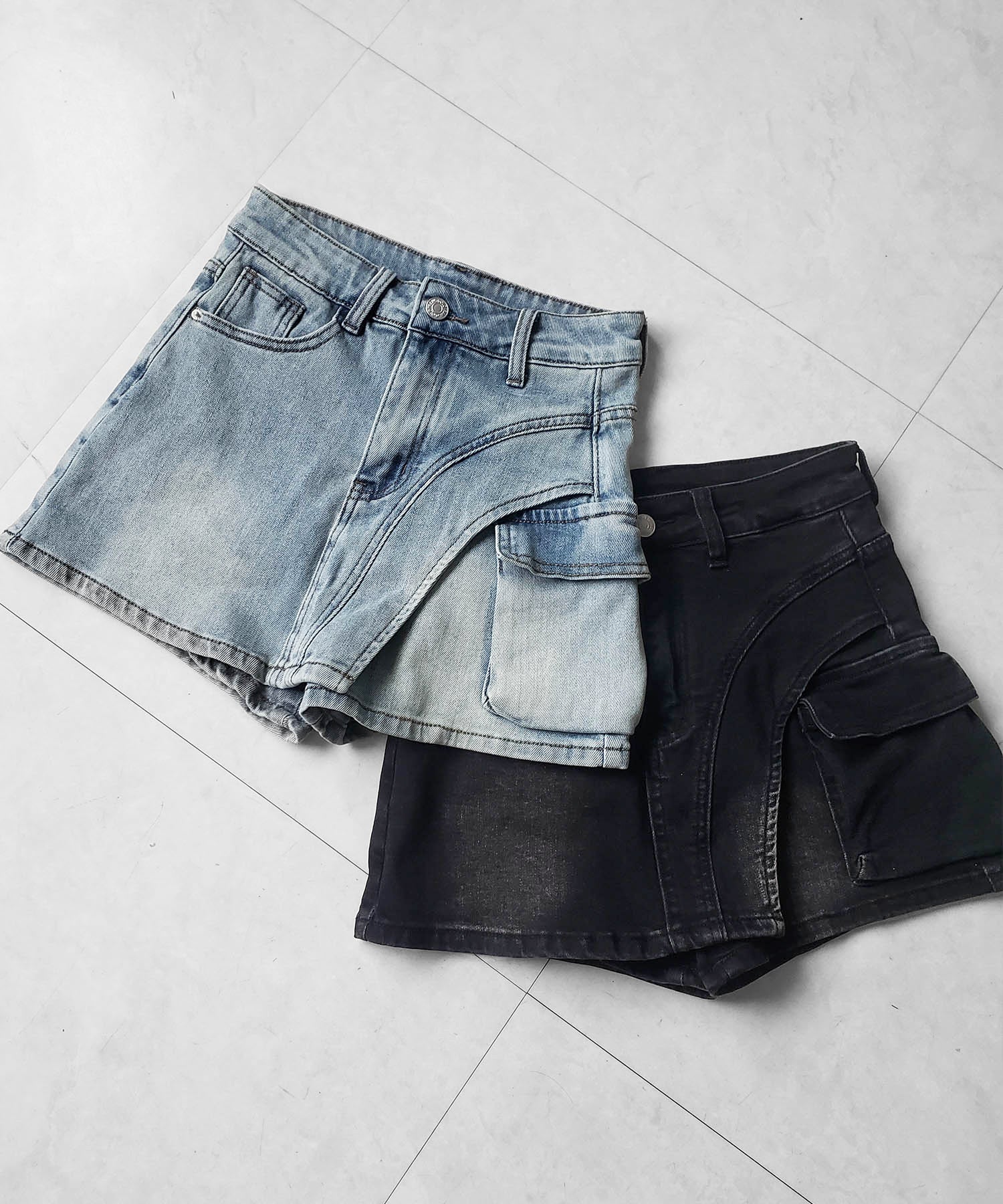 カーゴポケットレイヤードデニムミニスカパン / cargo pocket layered denim mini skirt pants