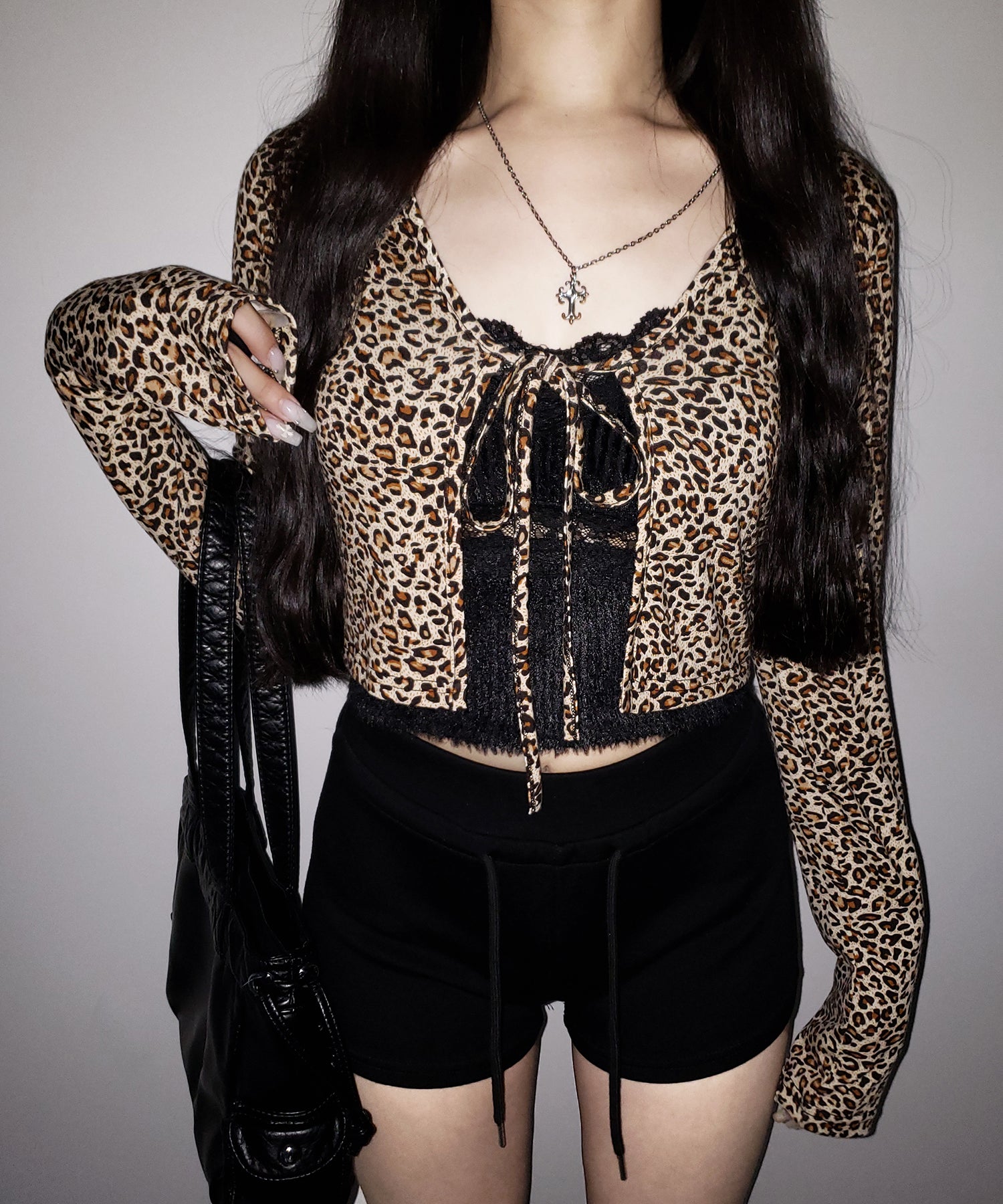レオパードフロントリボンショートカーディガン / Leopard front ribbon short cardigan