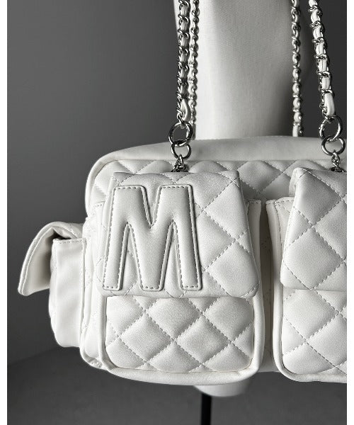 【 2WAY 】Mロゴフェイクレザーキルティングチェーンショルダーバッグ / M logo fake leather quilting chain shoulder bag