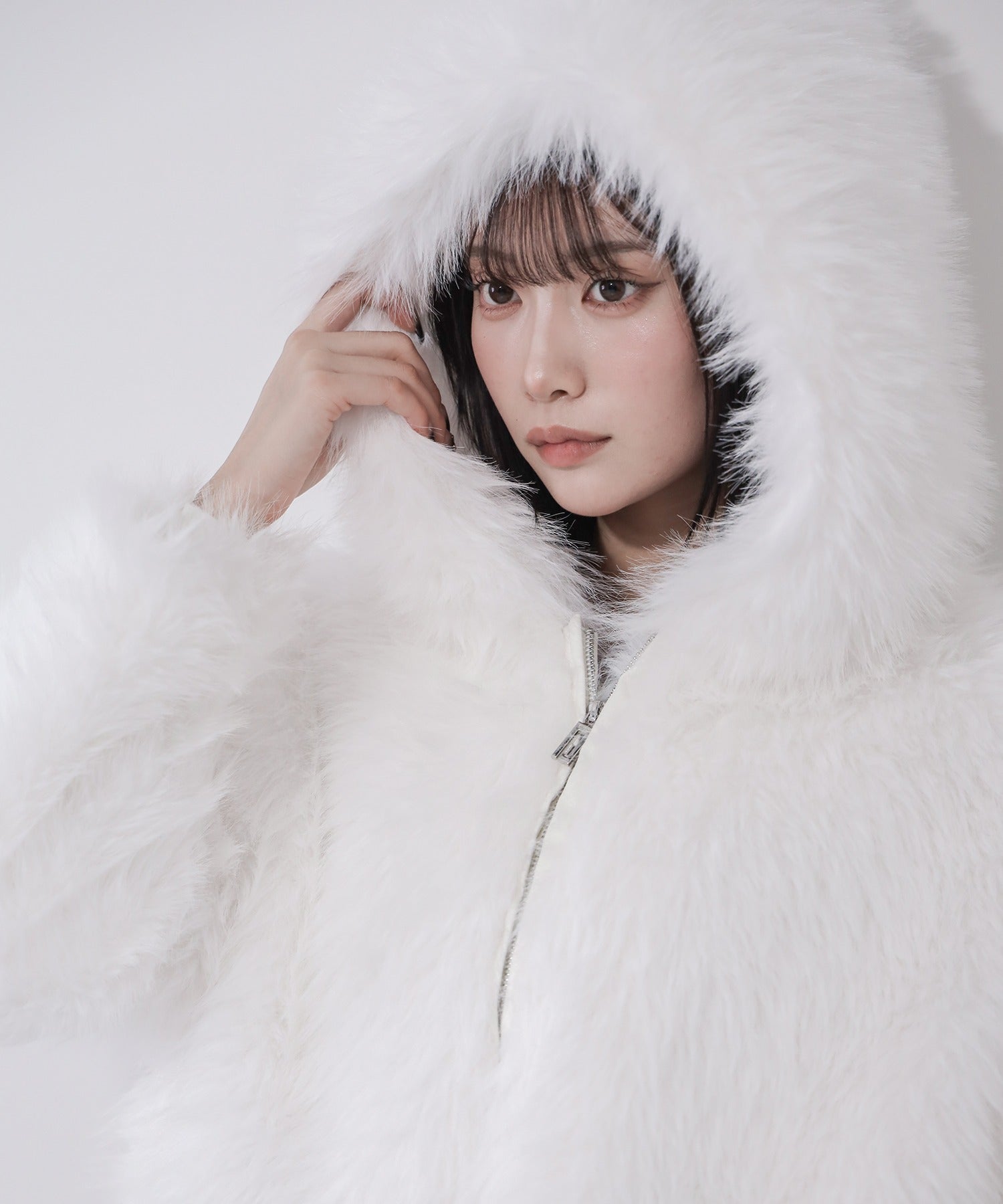 フェイクファーフーディミドルコート / fake fur hoodie middle coat