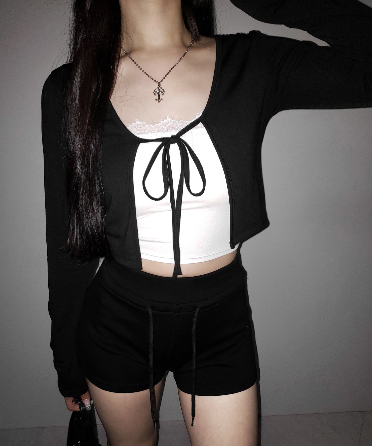 【 2color 】フロントリボンカットソーショートカーディガン / front ribbon cutsew short cardigan
