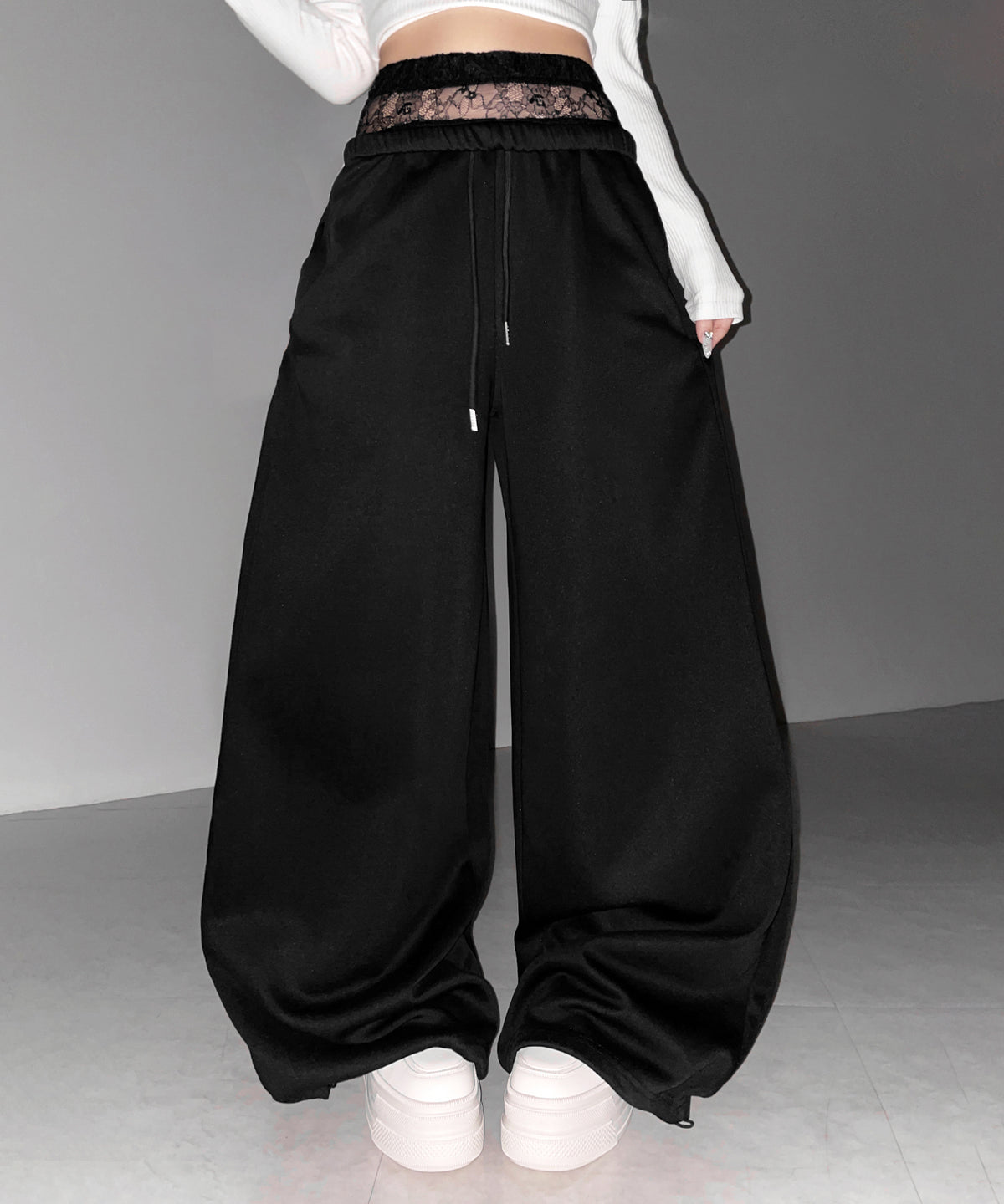 ウエストレースレイヤードスウェットパンツ / waist lace layered sweat pants