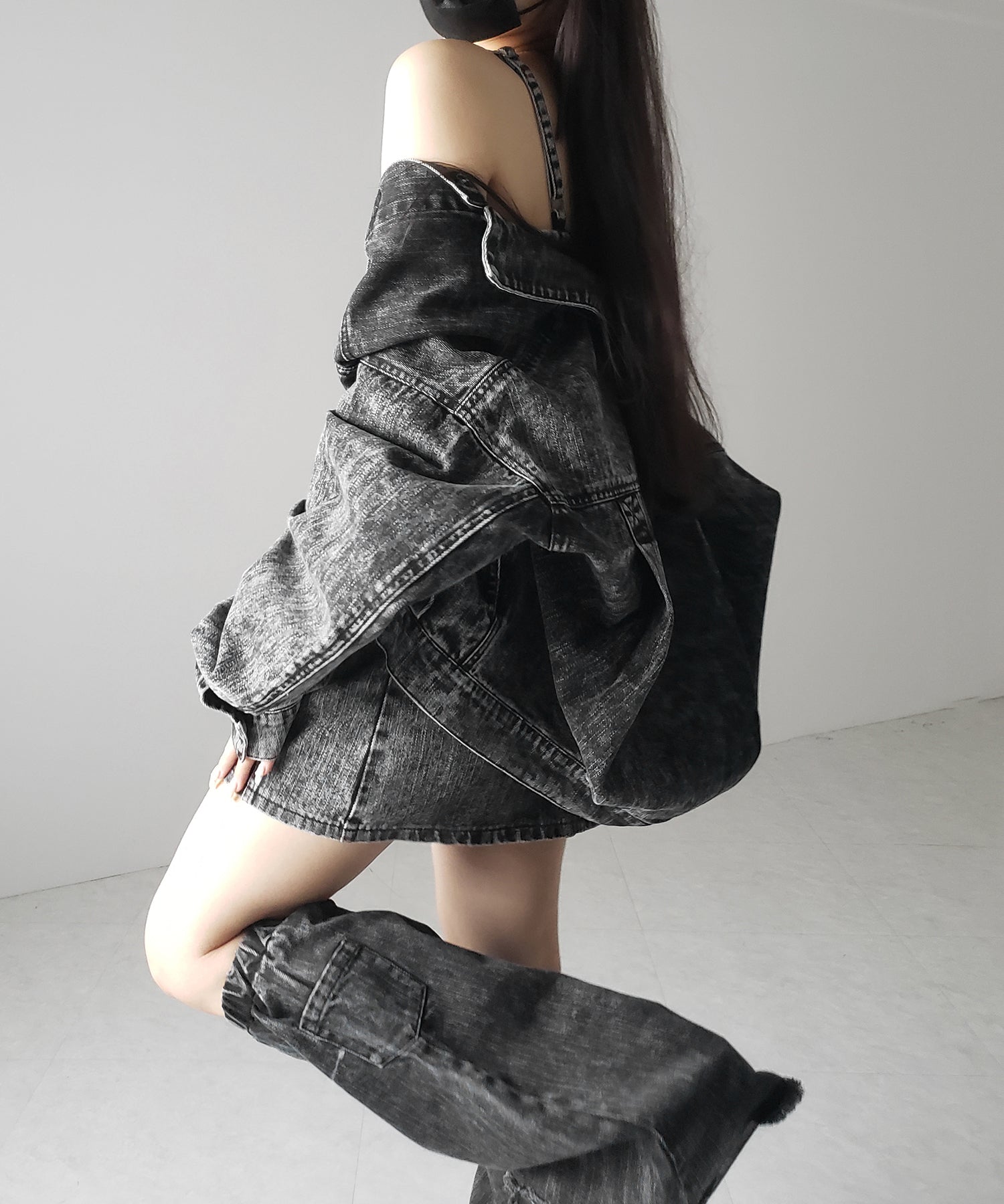 【 セットアップ着用可能 】ヴィンテージケミカルブリーチストラップデニムキャミワンピース / vintage chemical bleach strap denim cami onepiece