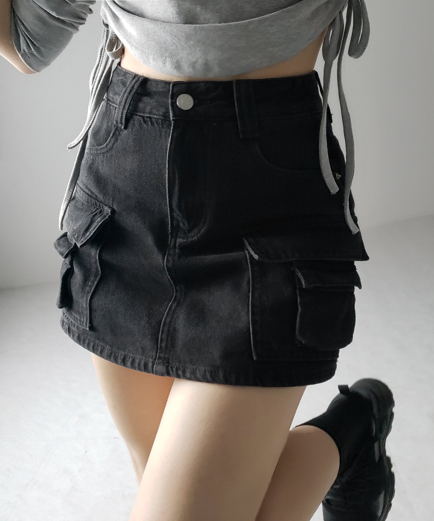 【 3size / 2color 】ダブルポケットヴィンテージカーゴデニムミニスカパン / double pocket vintage cargo denim mini skirt pants