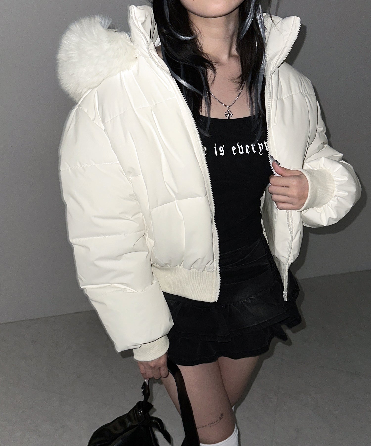 【 フード取り外し可能2WAY 】フェイクファーフードショートダウンジャケット / 2WAY fake fur hoodie short down jacket