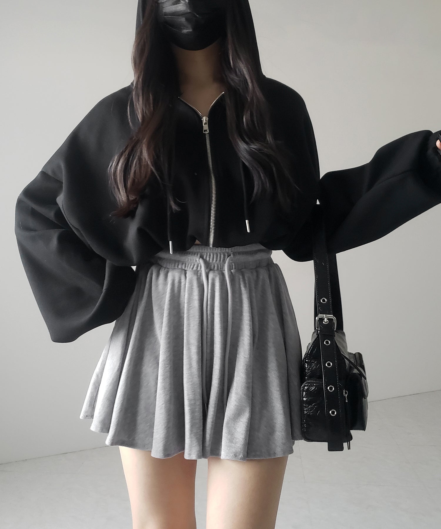 【インナーパンツ裏地付 】ハイウエストカットフレアミニスカート / High waist cut flare mini skirt