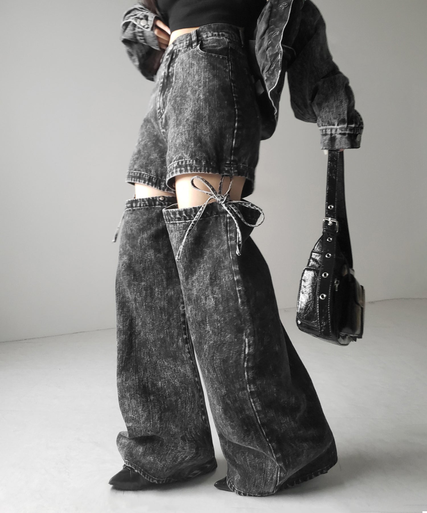 【 セットアップ着用可能 】2WAYヴィンテージケミカルブリーチカットアウトリボンデニム / 2WAY vintage chemical bleach cutout ribbon denim