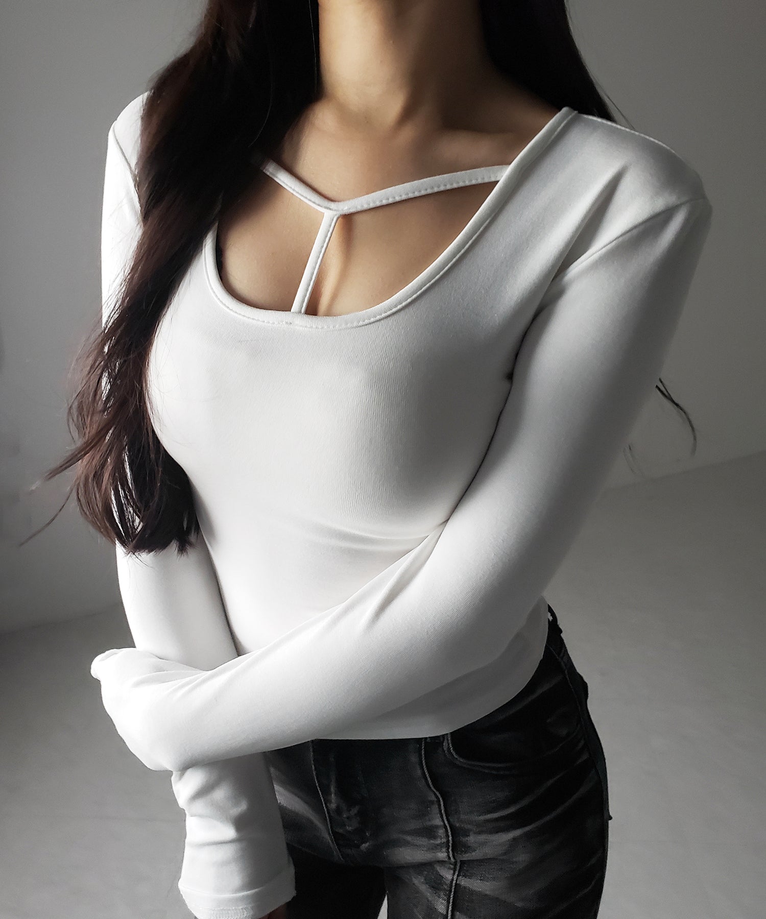 【 裏起毛 】カットアウトストラップスリムカットソートップス / cutout strap slim cutsew tops