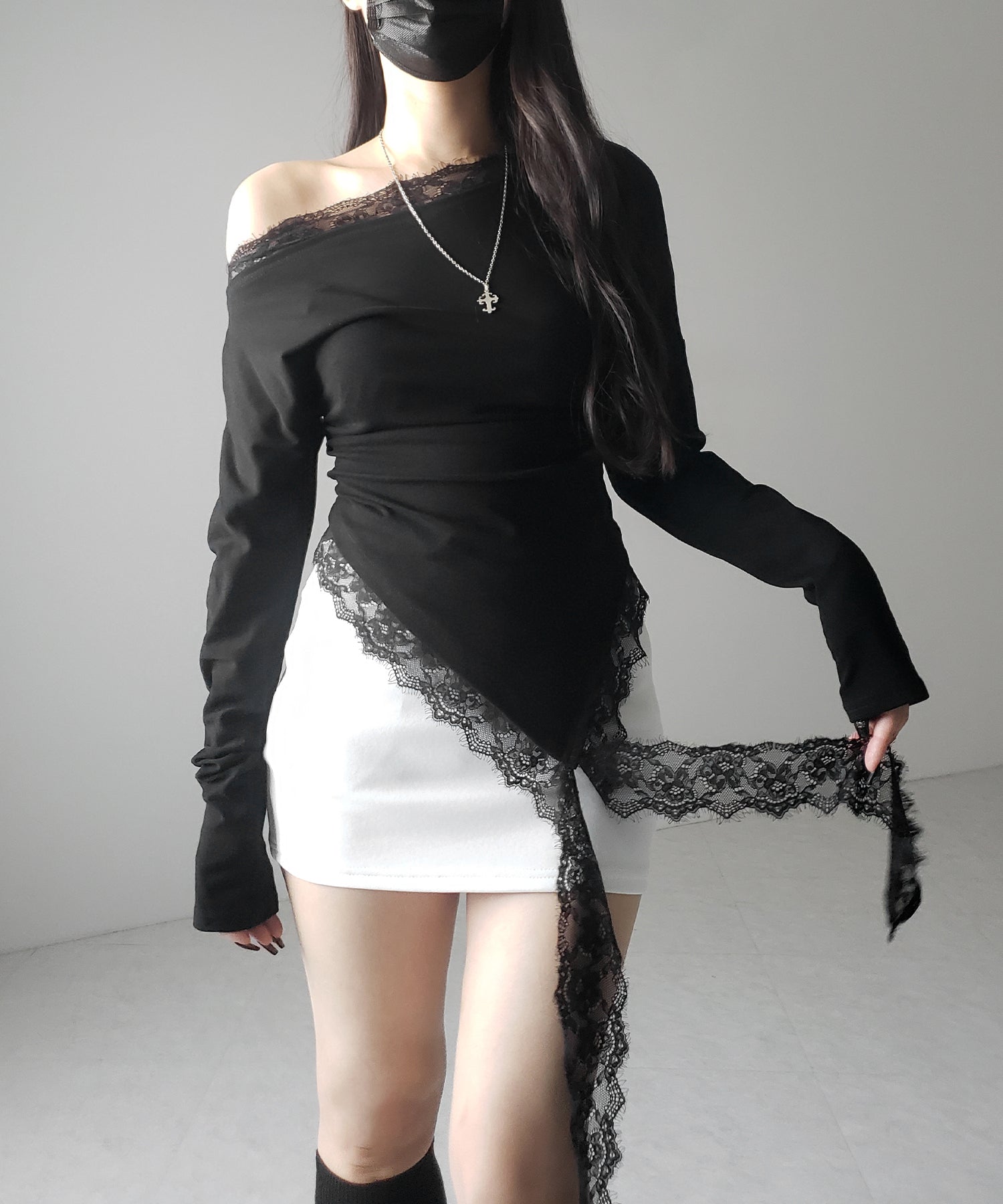 【 2color 】ワンショルダーレースドッキングアシンメトリートップス / one shoulder lace docking asymmetry tops
