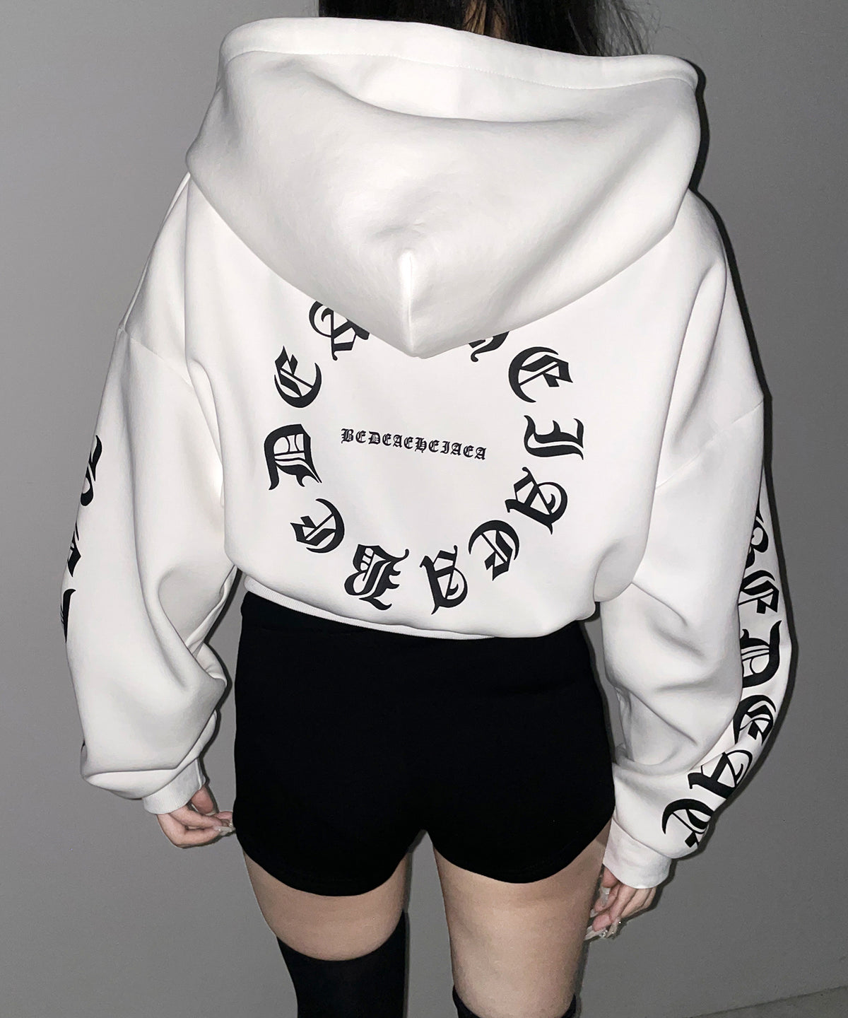 グランジロゴダブルジップショートパーカー / grunge logo double zip short hoodie