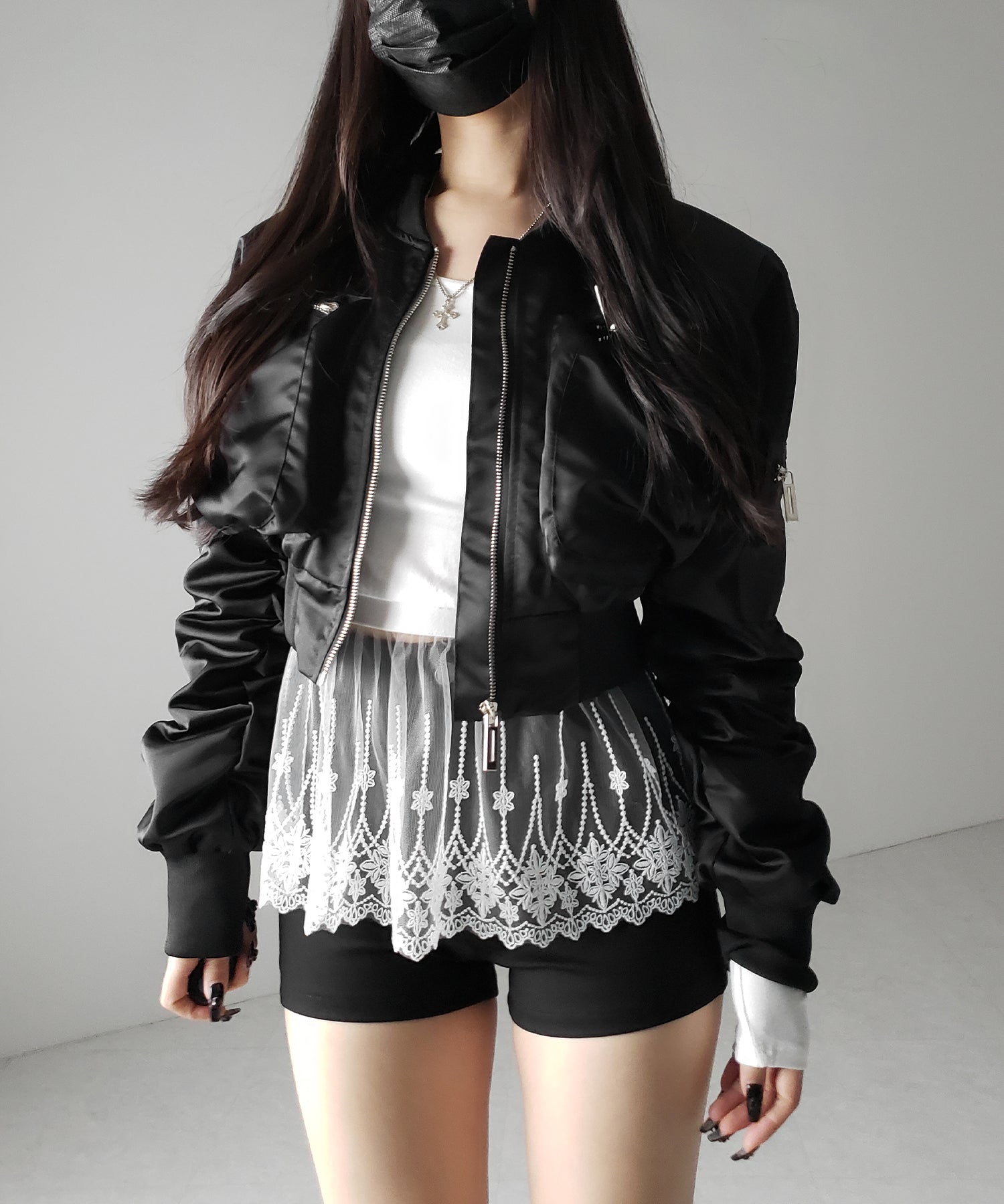 【 2color 】裾レースフリルレイヤード長袖トップス / hem lace frill layered long sleeve tops