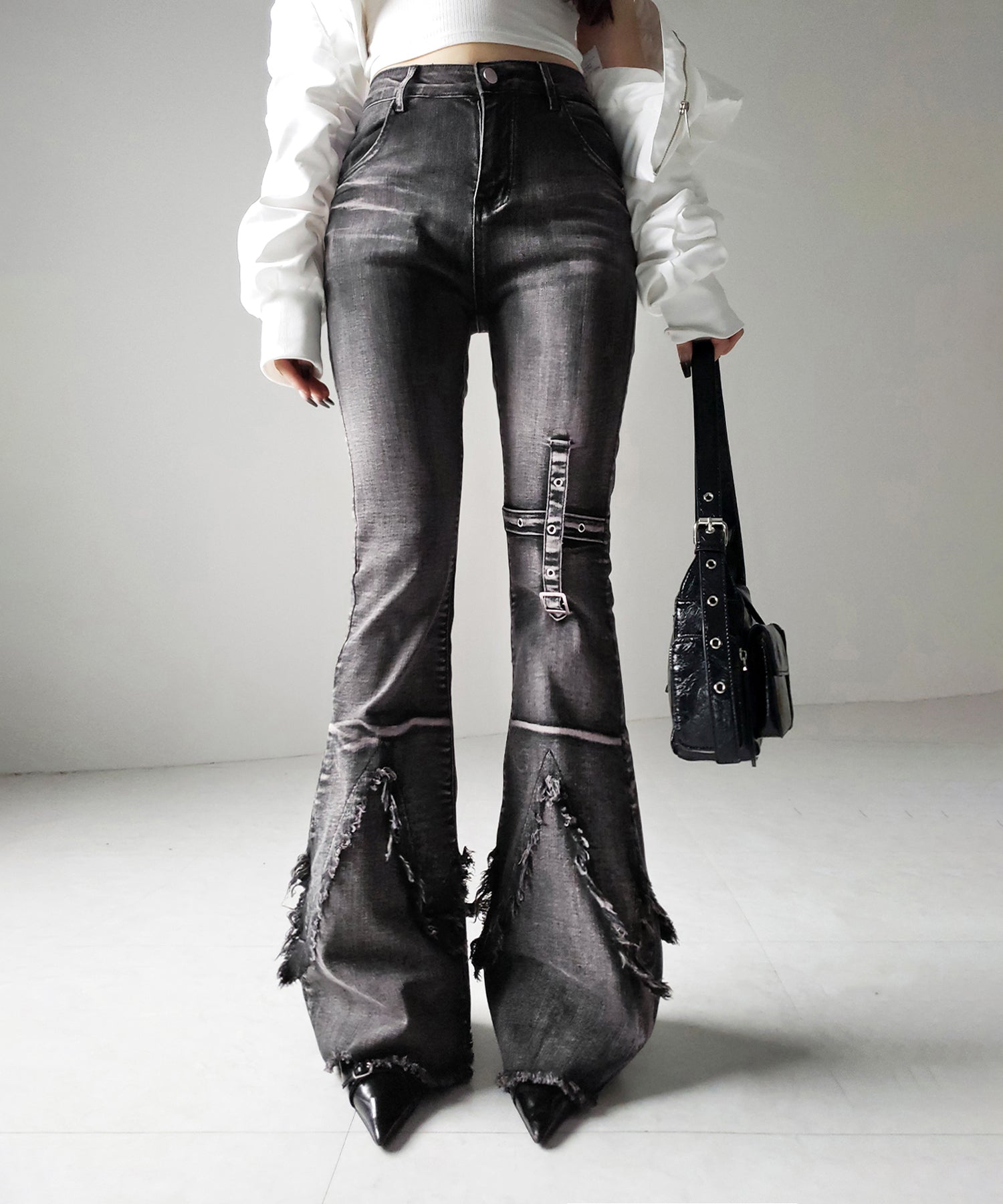 【 2color / 4size 】クロスデザインヴィンテージライクフリンジストレッチフレアデニム / cross design vintage-like fringe stretch flare denim