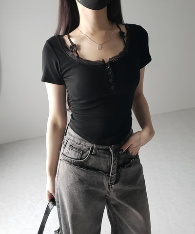 ストラップダブルリボンスクエアネックTシャツ / strap double ribbon square neck T-shirt