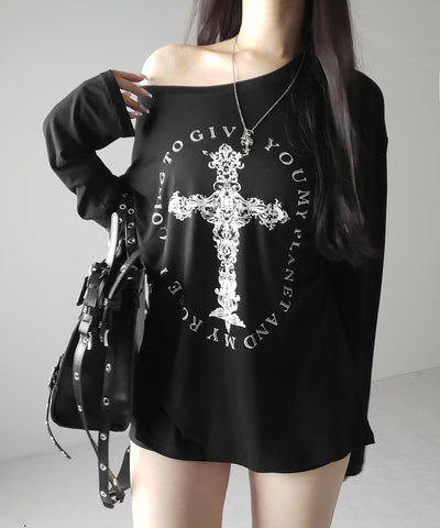 【 ワンショルにできる2way 】クロスロゴプリントワンショルルーズシアーTシャツ / 2WAY cross logo print one shoulder loose sheer T-shirt