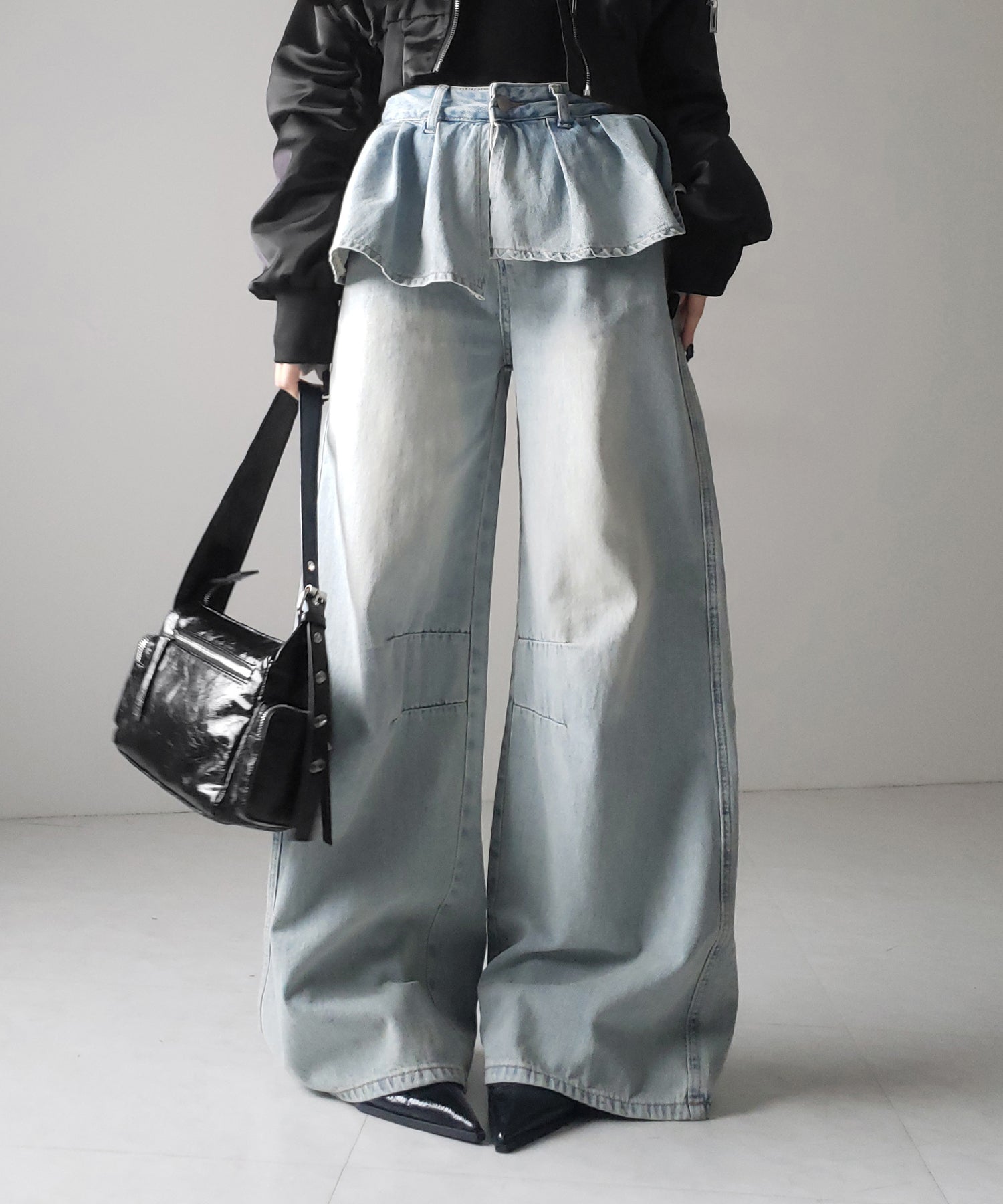 【 2color / 4size 】フリルドッキングレイヤードヴィンテージワイドデニム / frll docking layered vintage wide denim