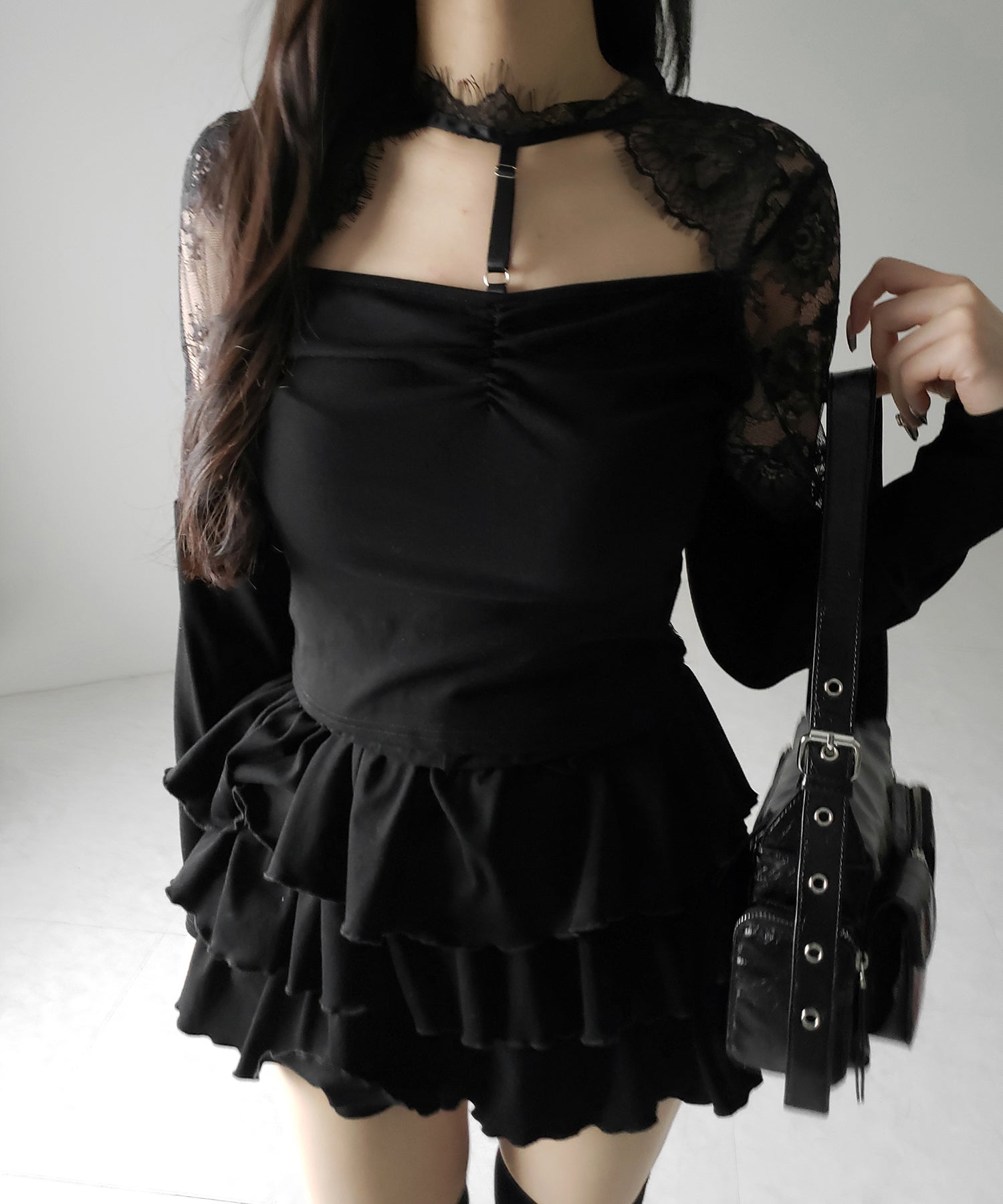 【 1color 】Y‐ストラップチョーカーレースドッキングトップス / Y-strap choker lace docking tops
