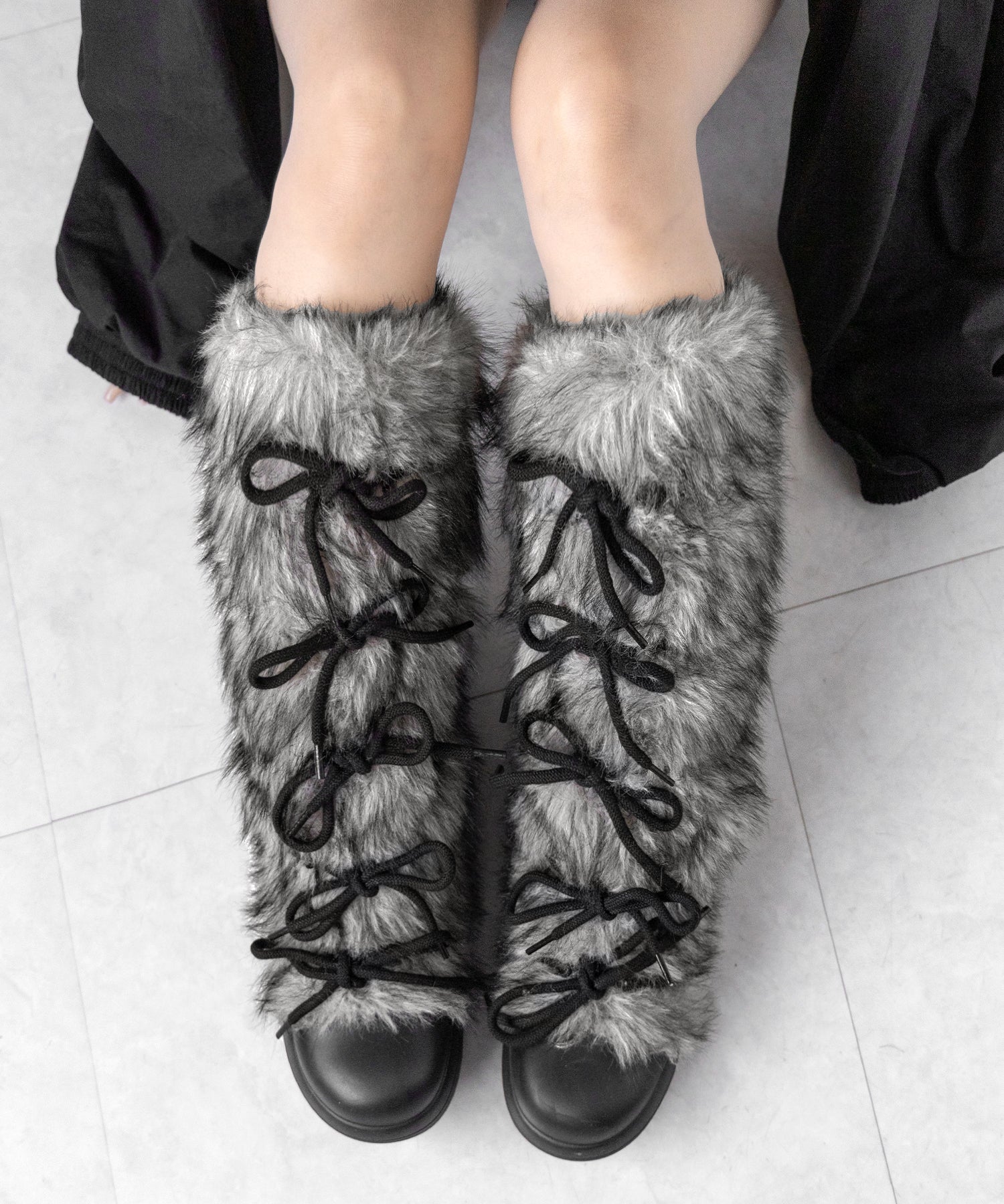 ボリュームフェイクファーレースアップロングブーツ / volume fake fur laceup long boots