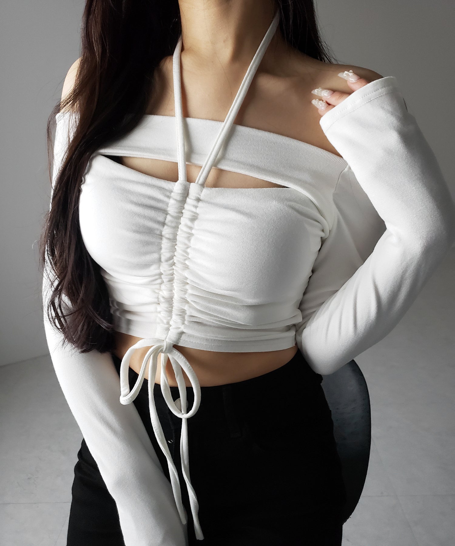 裏起毛カットアウトシャーリングぴちカットソートップス / urakimo cutout shirring pichi cutsew tops