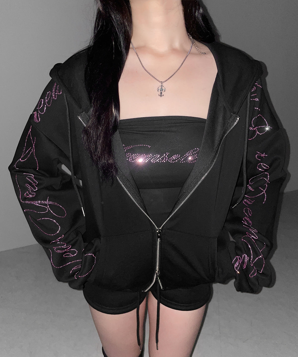 【 セットアップ可能 】ラインストーンロゴダブルジップパーカー / Rhine stone logo double zip hoodie