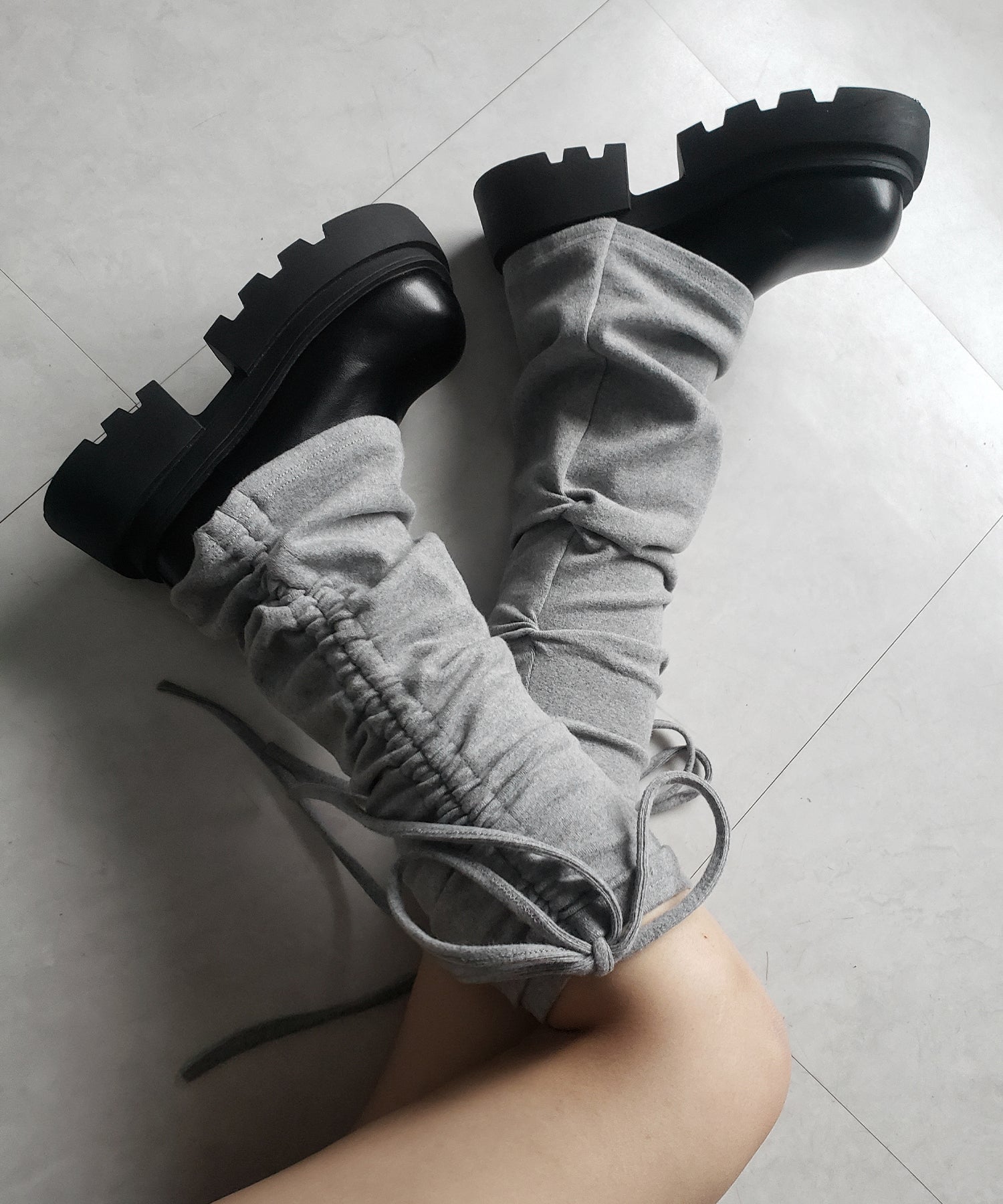 ストラップリボンサイドシャーリングレッグカバー / strap ribbon side shirring leg cover