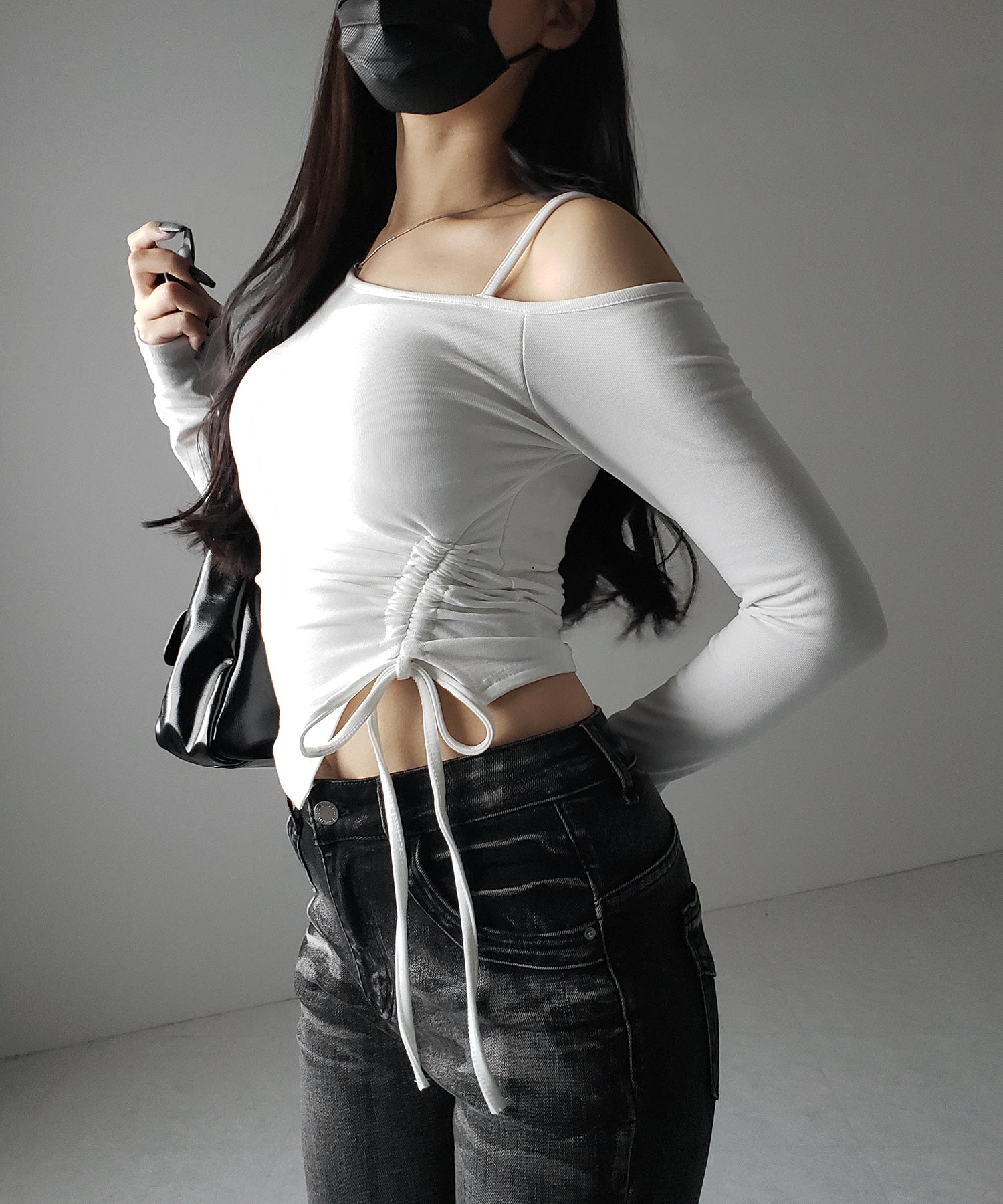 【 裏起毛 / カップ付 】サイドシャーリングリボンワンショルトップス / side shirring ribbon one shoulder tops