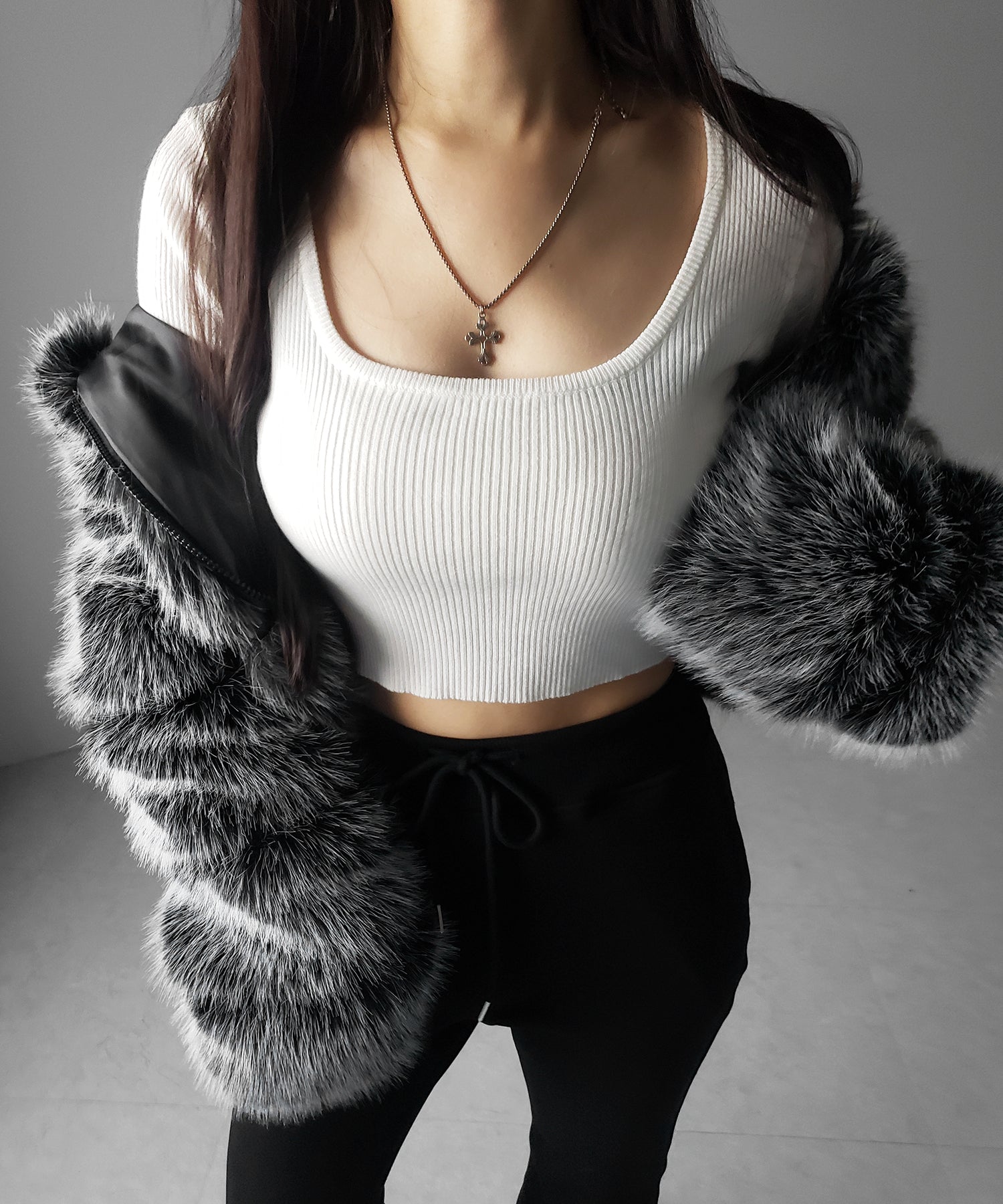 スクエアネックショートリブニットトップス / square neck short rib knit tops