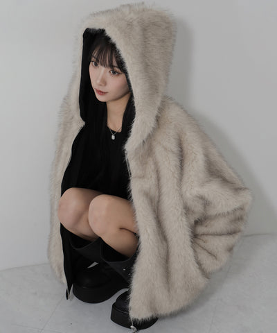 【 リバーシブル2WAY】ビッグフーディボリュームフェイクファーブルゾン / Reversible big hoodie volume fake fur blouson