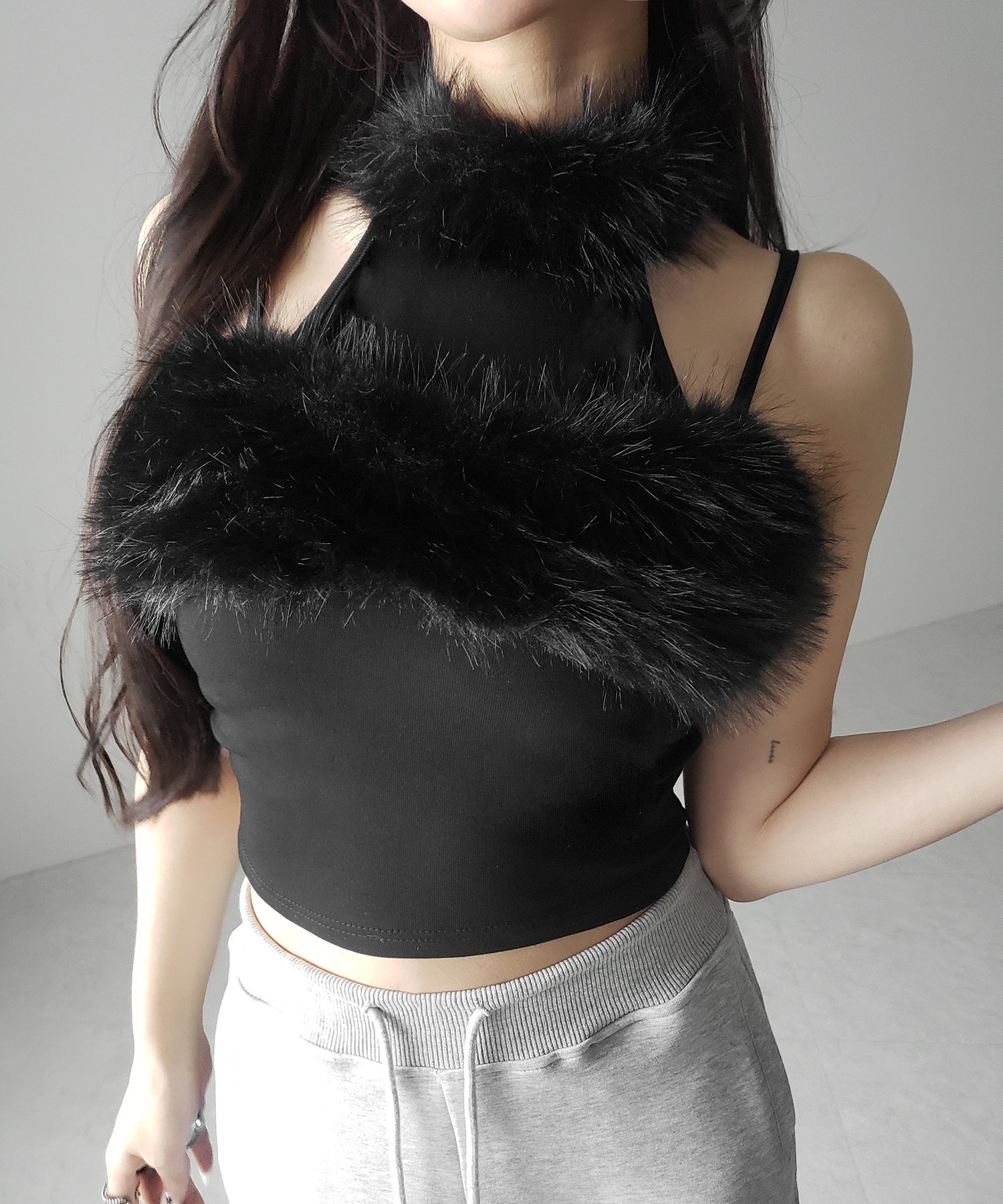 ファードッキングストラップトップス / fur docking strap tops