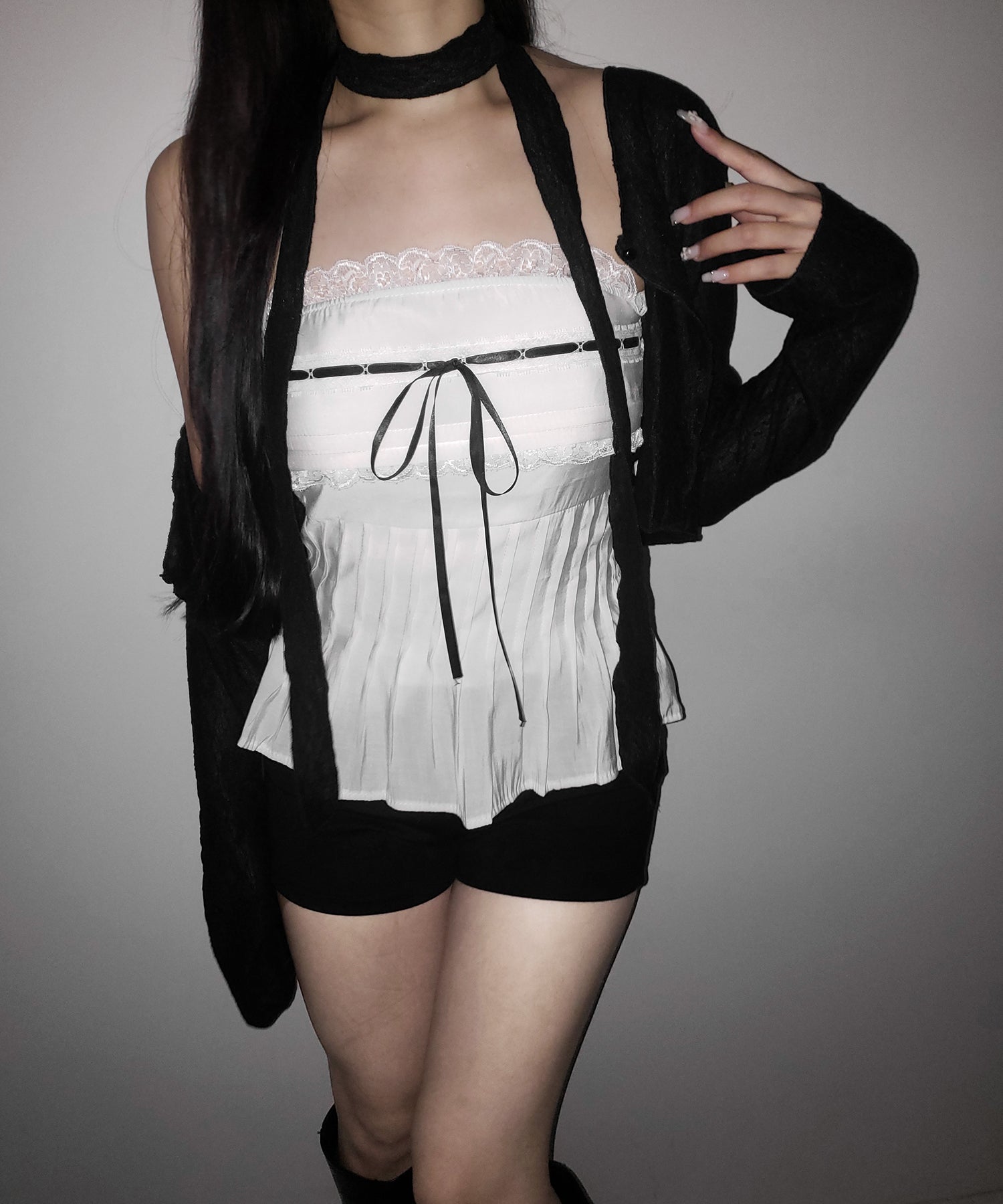 【 2color 】フロントリボンレースフレアベアトップ / front ribbon lace flare bare top