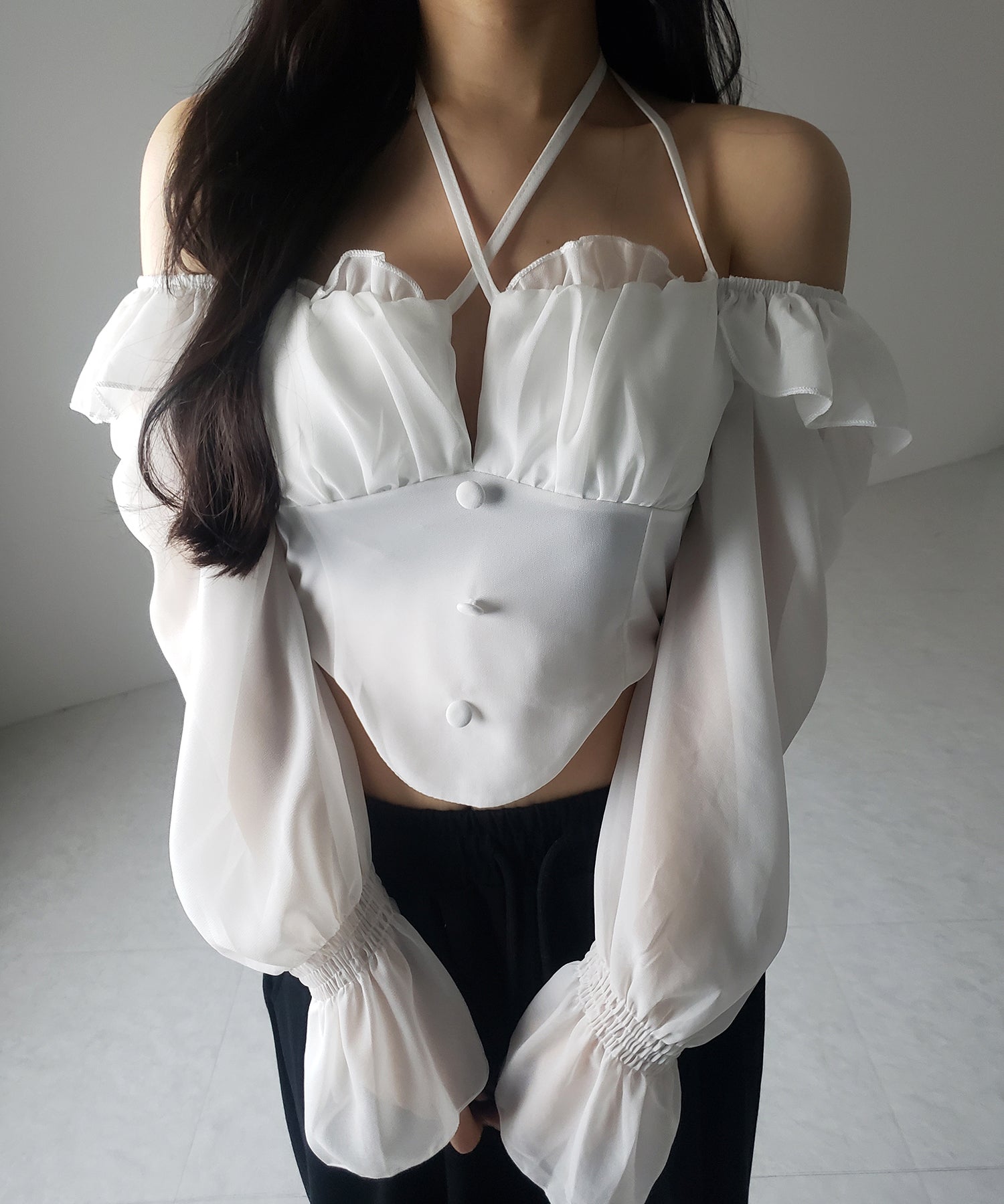 【 2WAY 】フロントリボンクロスネックオフショルシフォンブラウス / front ribbon cross neck off-shoulder chiffon blouse