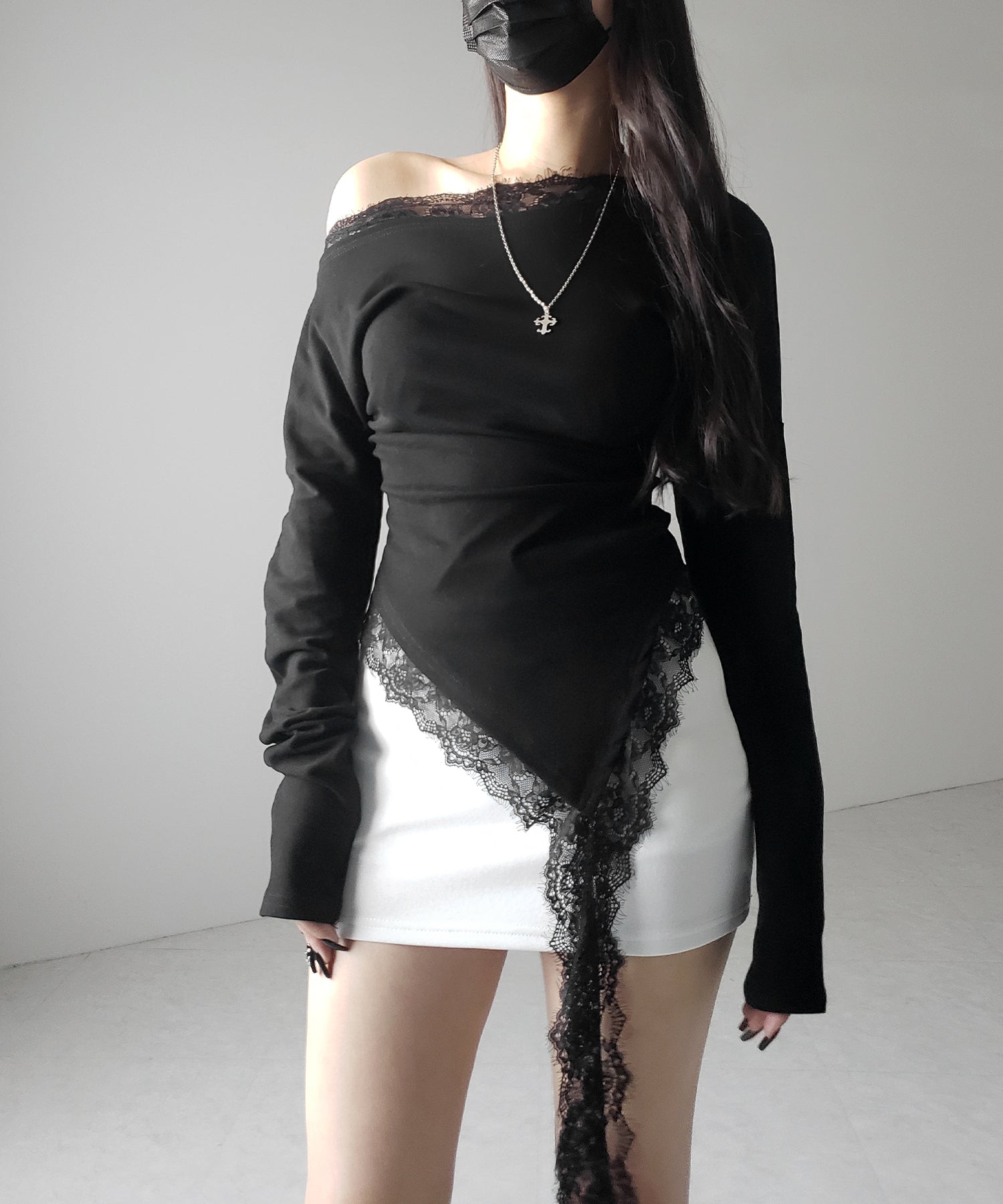 【 2color 】ワンショルダーレースドッキングアシンメトリートップス / one shoulder lace docking asymmetry tops