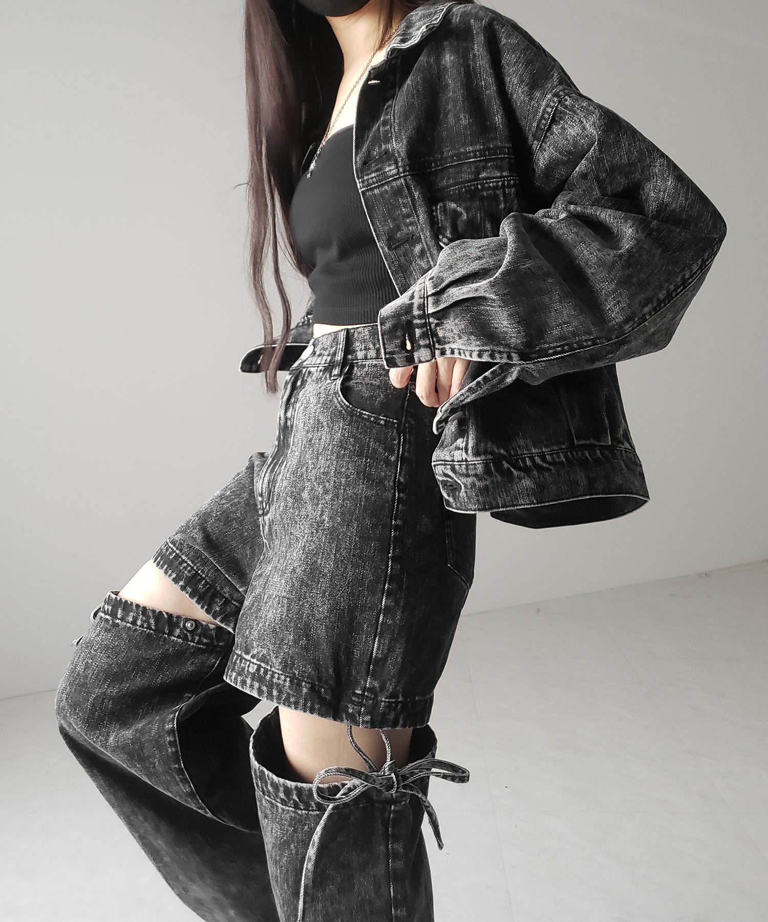 【 セットアップ着用可能 】2WAYヴィンテージケミカルブリーチカットアウトリボンデニム / 2WAY vintage chemical bleach cutout ribbon denim