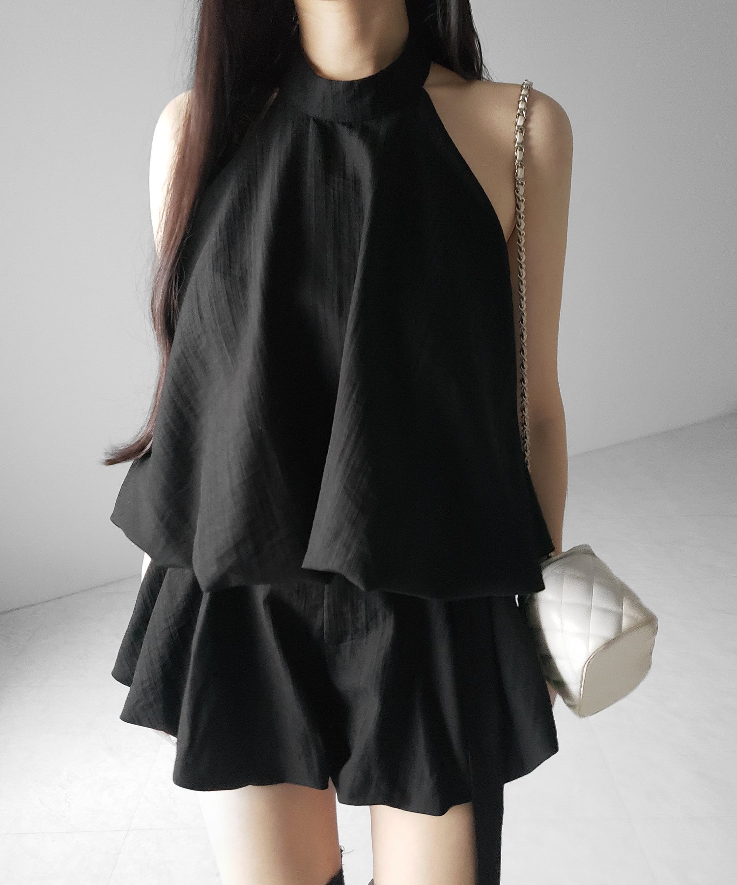 【 ベルト付 】ワンホンホルターネックギャザーフレアセットアップ / wanghong halter neck gathered flare SETUP