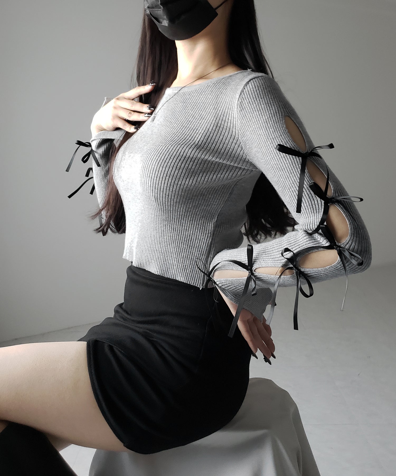 【 2color 】カットアウトリボンショートリブニット / cut out ribbon short rib knit