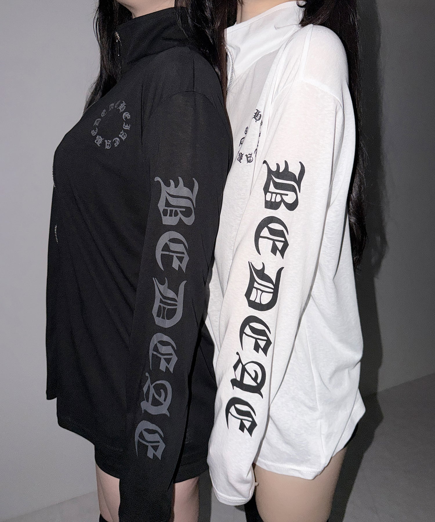 グランジロゴスタンドジップアップオーバーシアートップス / grunge logo stand zipup over sheer tops