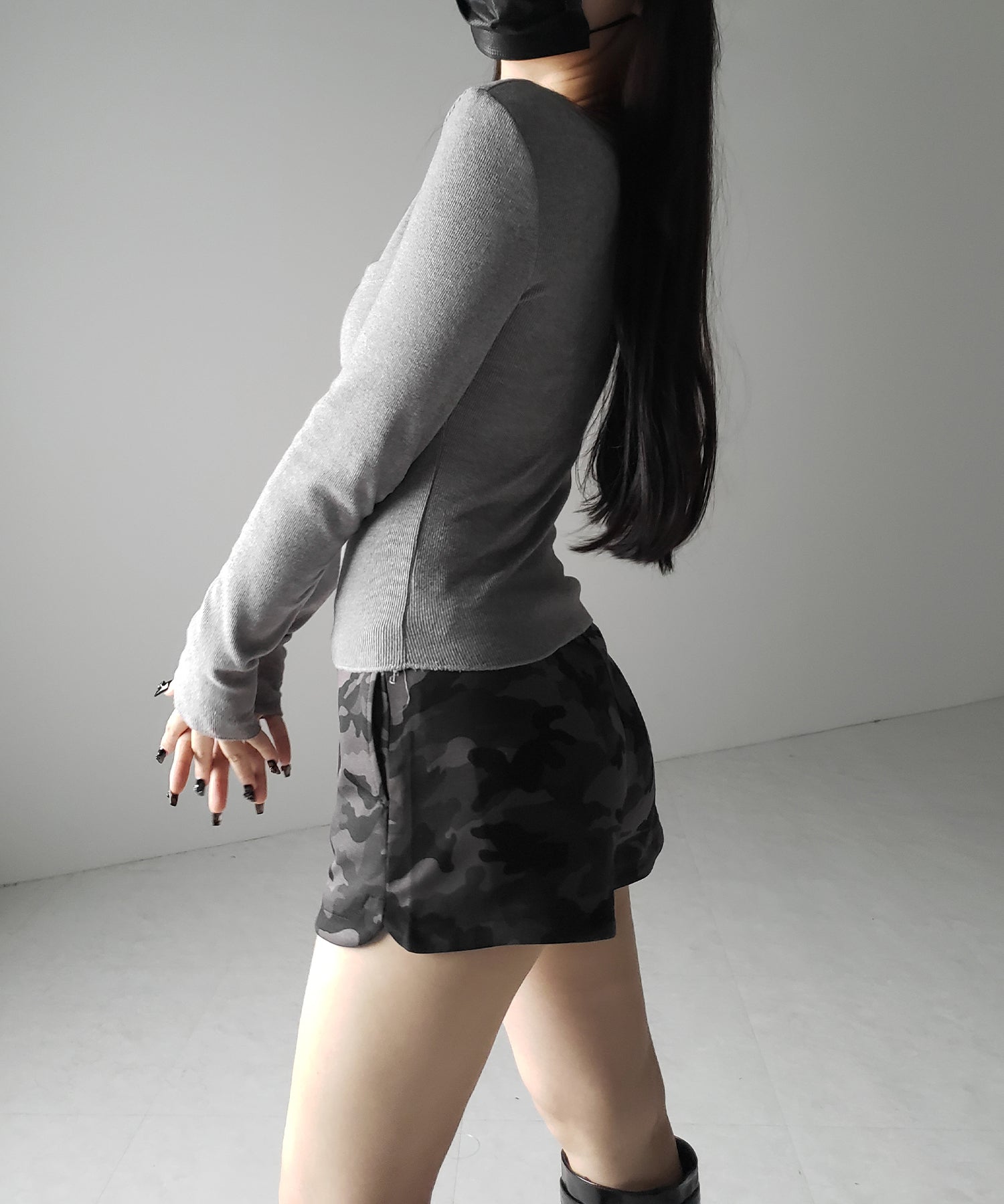 ヴィンテージカモフラタイトショートパンツ / Vintage camouflage tight short pants