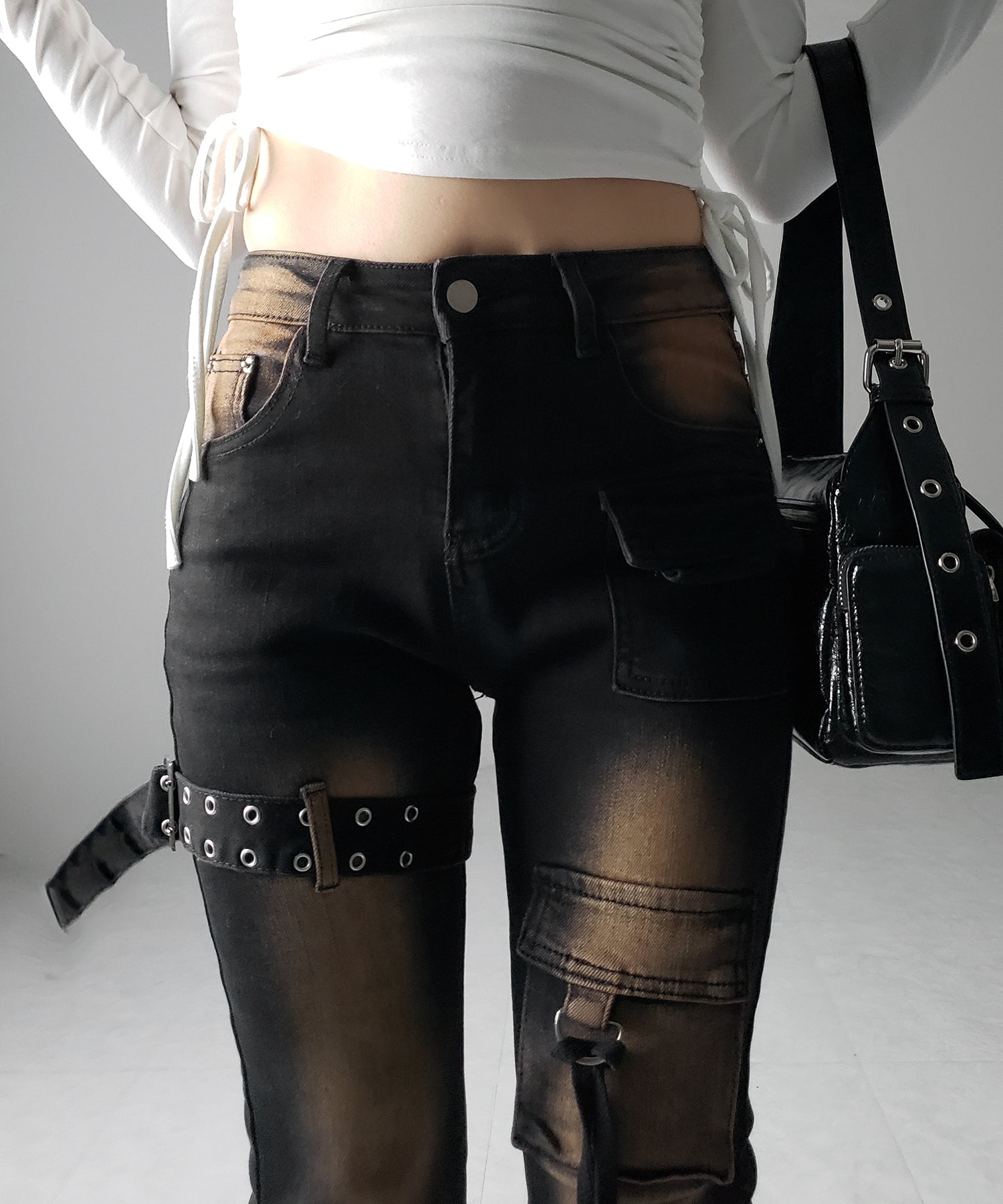 【 2color / 4size 】ベルテッドアウトポケットヴィンテージフレアデニム / belted out pocket vintage flare denim