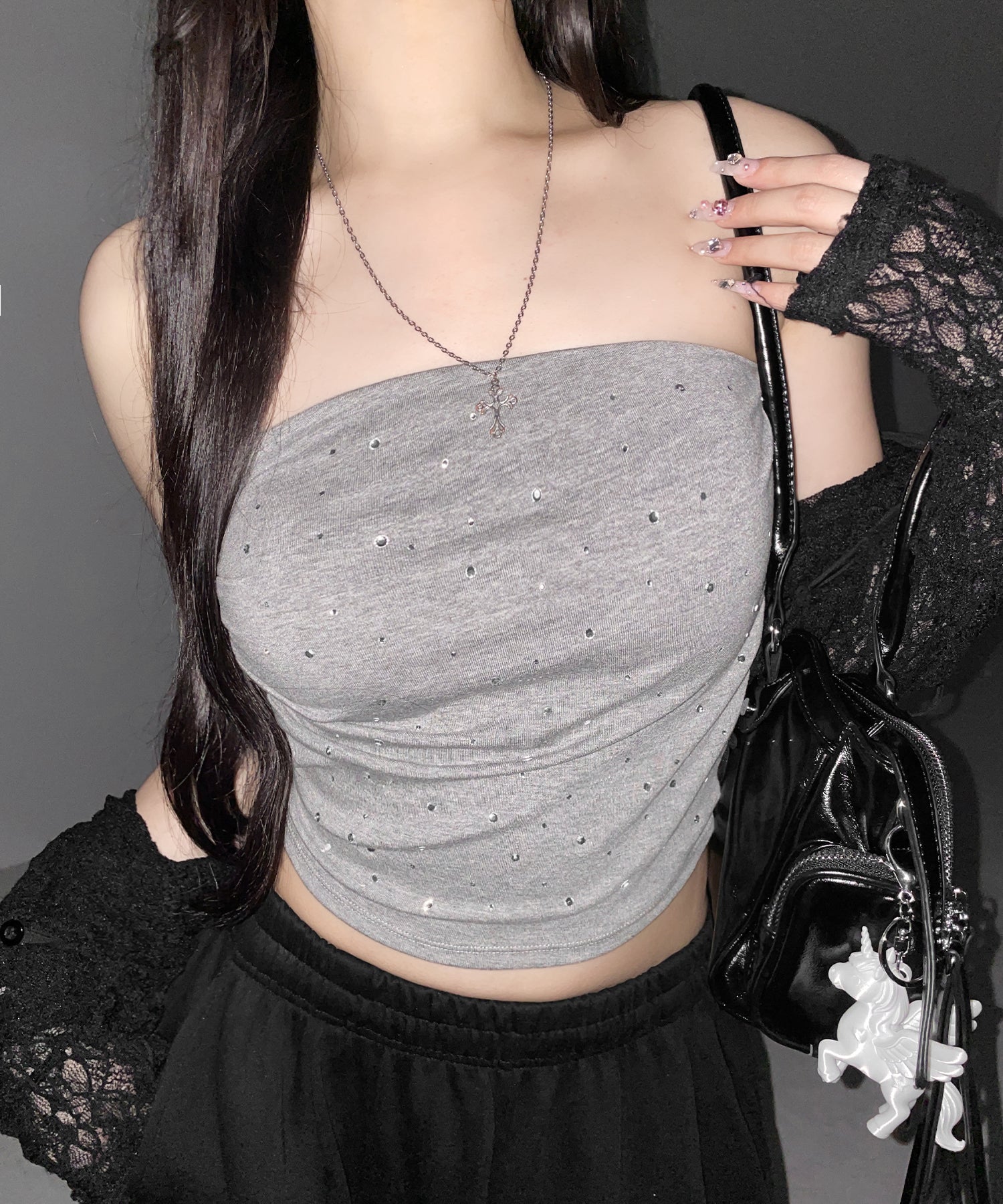 ラインストーンスリムフィットベアトップ / Rhinestone slim fit bare top