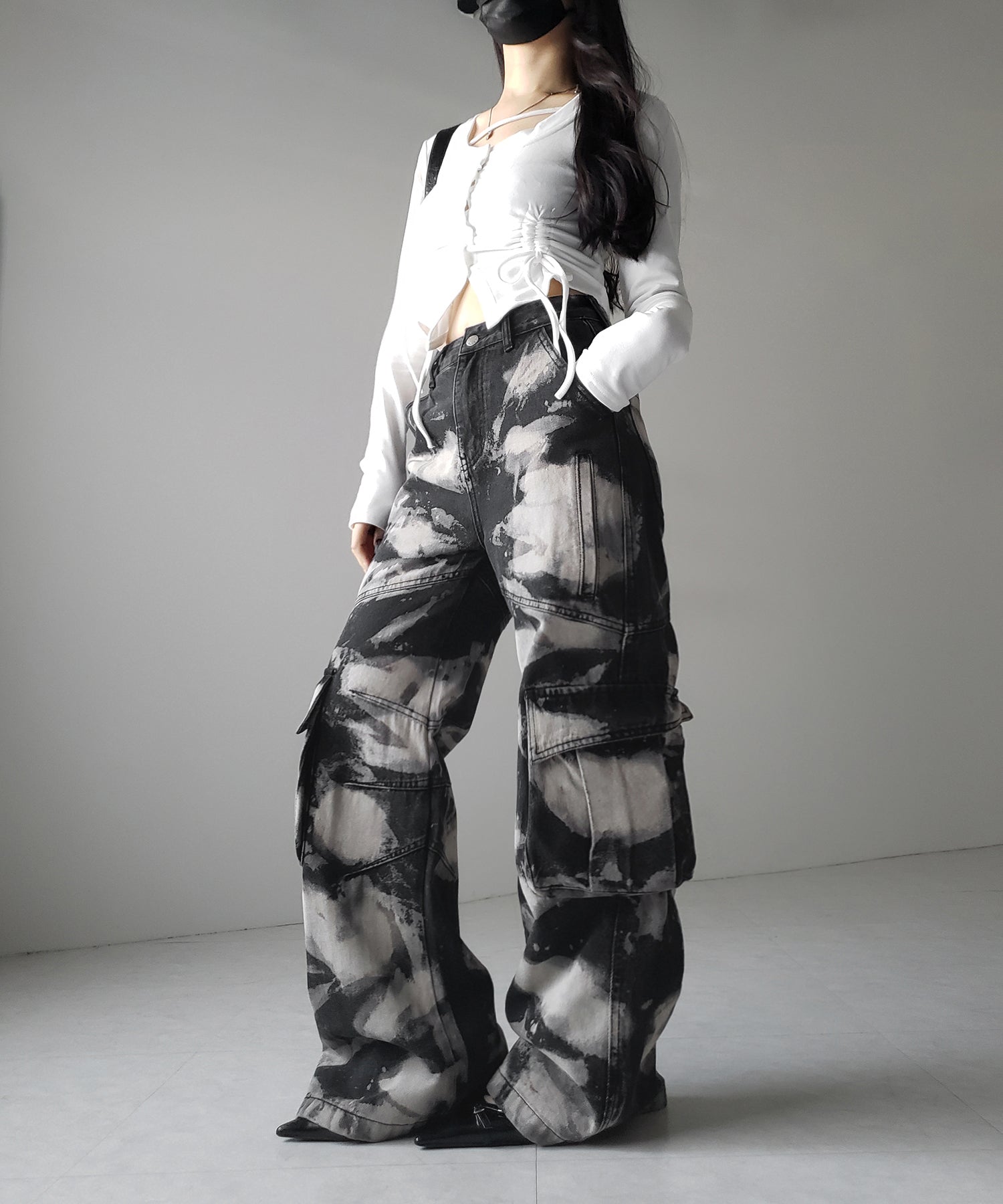 【 2color / 4size 】クラッシュブリーチストレートカーゴデニム /crash bleach straight cargo denim