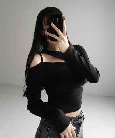 ショルダーカットアウトストラップリブトップス / shoulder cutout strap lib tops