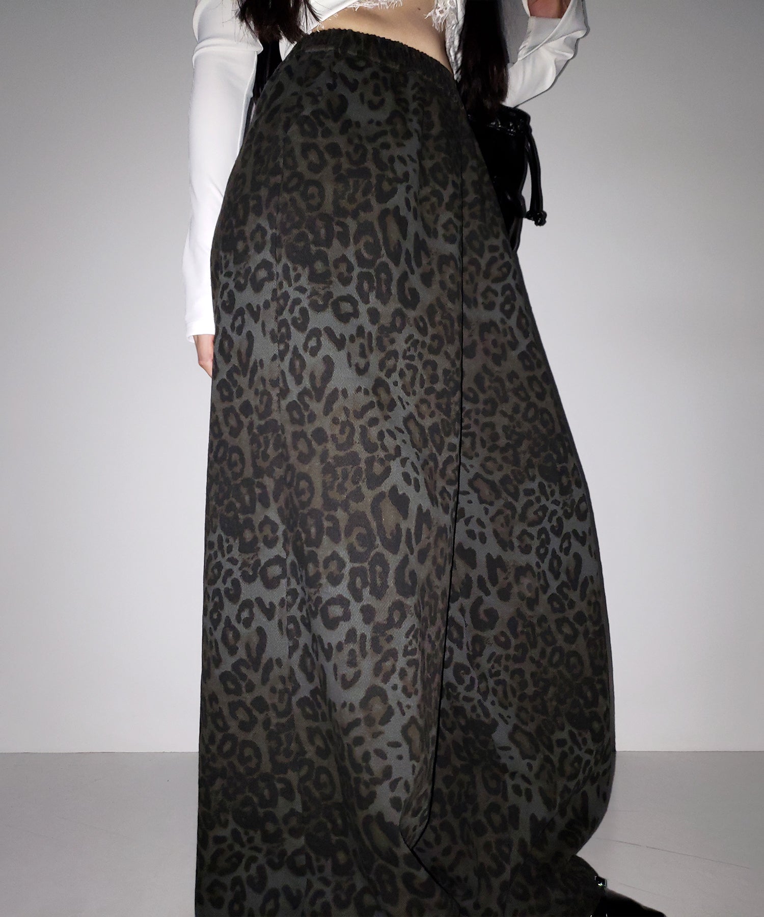 【 2color 】ヴィンテージライクレオパードツイルワイドパンツ / vintage like leopard twill wide pants