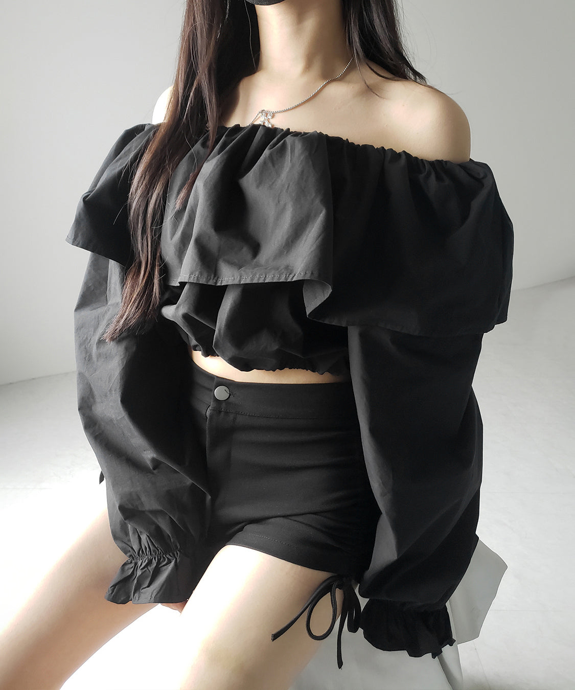 オフショルダーフリルショートブラウス /off shoulder frill short blouse