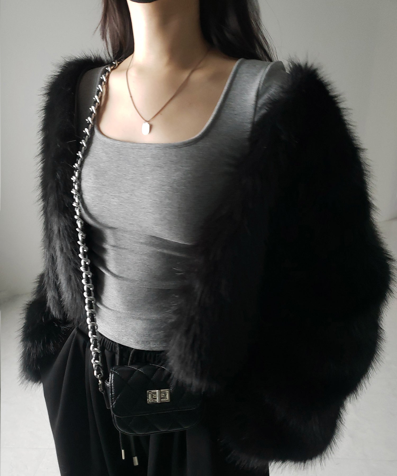 【 裏起毛 / カップ付き 】スクエアネックスリムカットソートップス