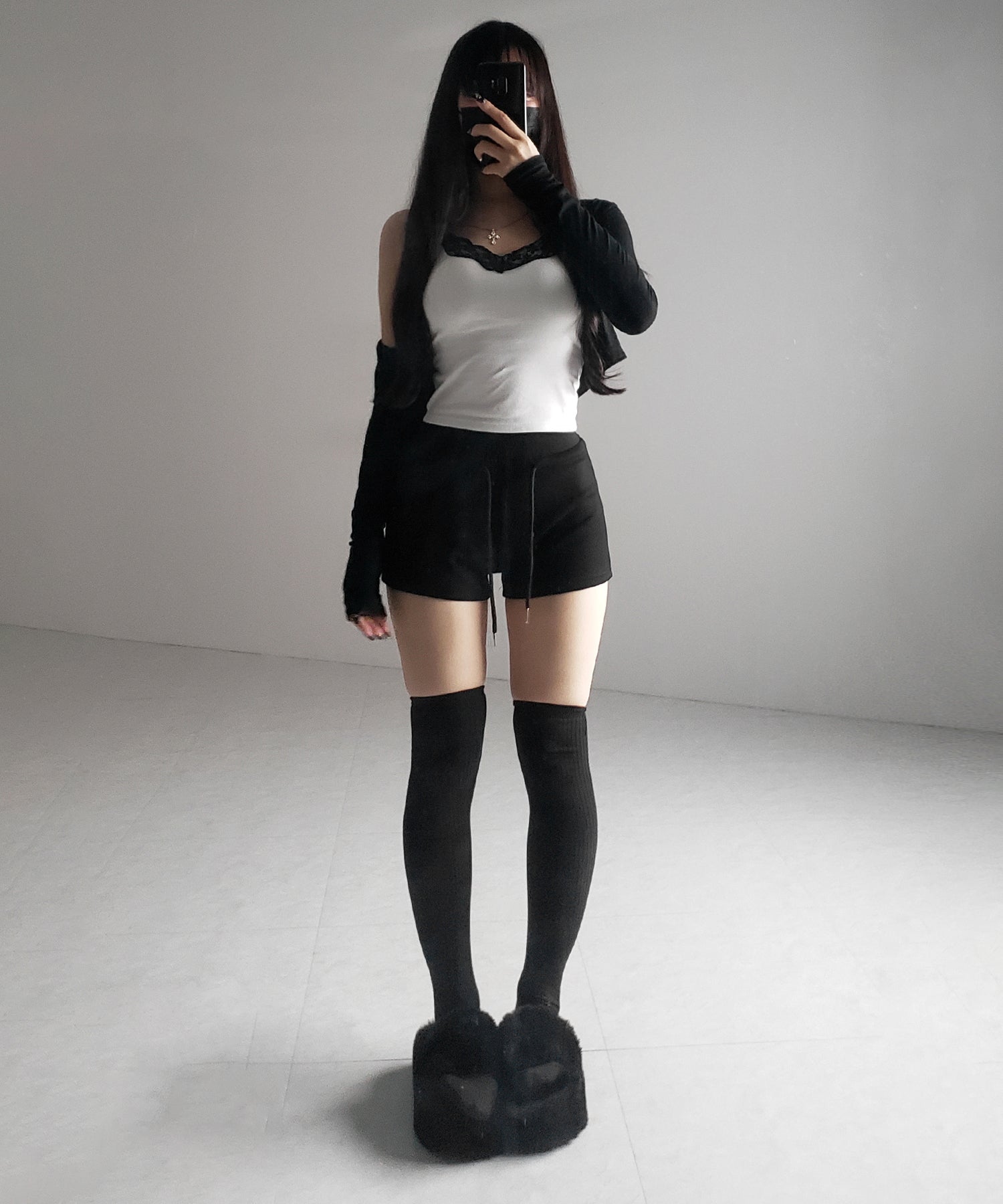 【 新色ピンク追加!カップ付き 】配色レースクロップドリブキャミソール / bicolor lace cropped rib camisole