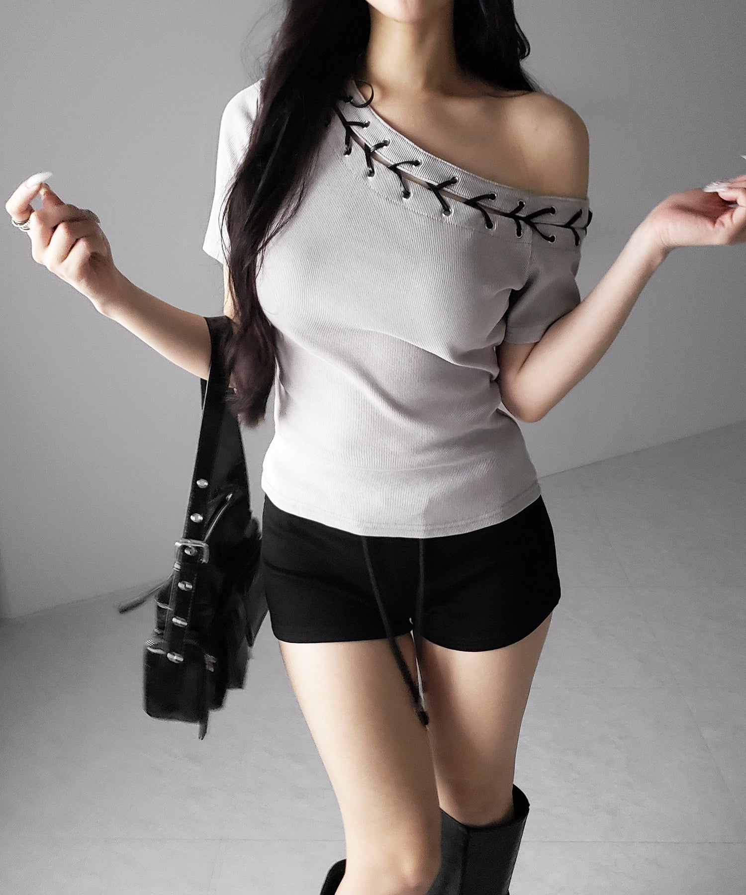 ヴィンテージカットアウトレースアップ半袖ワンショルリブトップス / vintage cutout laceup short sleeve one shoulder lib tops