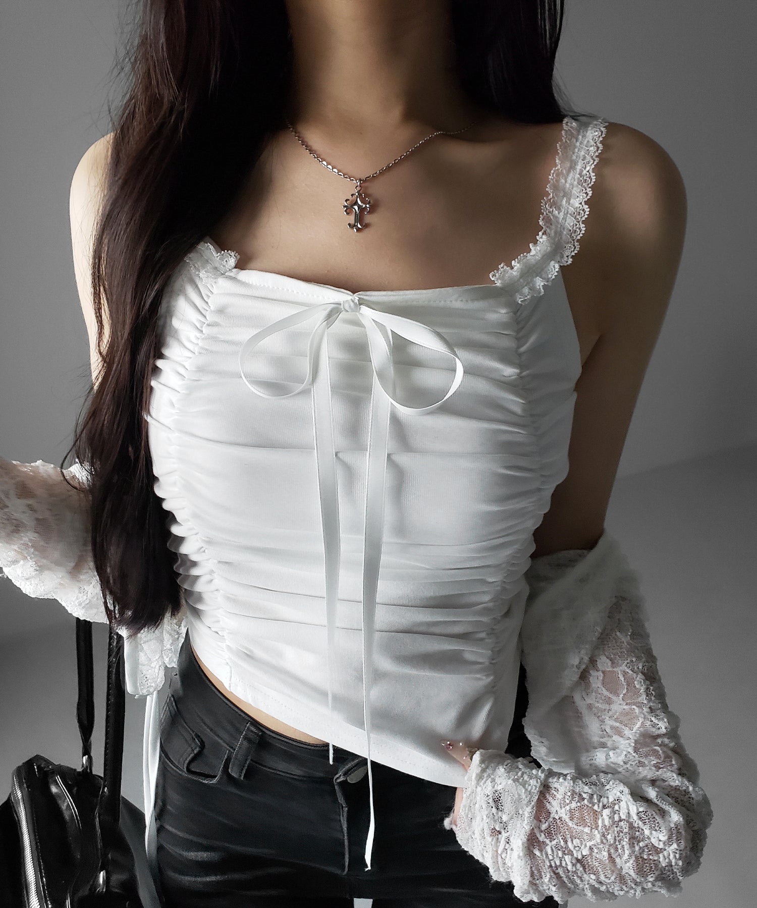 シャーリングギャザーフロントリボンキャミソール / shirring gather front ribbon camisole