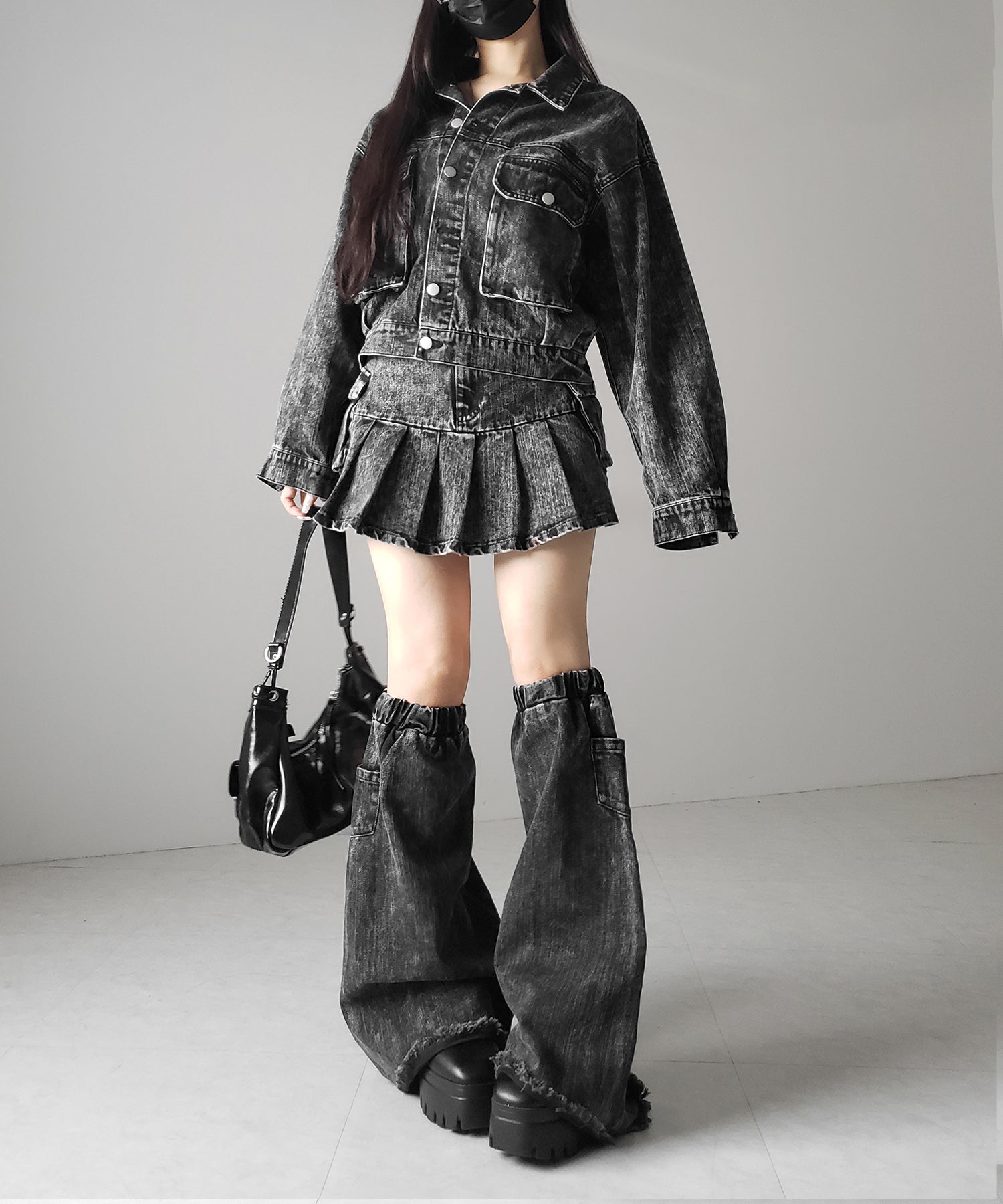 【 セットアップ着用可能 】ヴィンテージケミカルブリーチプリーツデニムミニスカート / vintage bleached pleated denim mini skirt