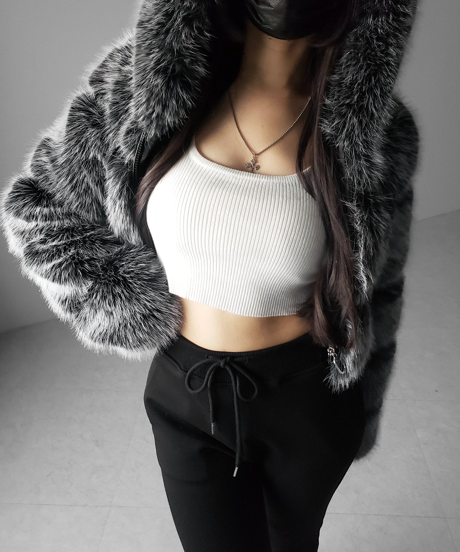 スクエアネックショートリブニットトップス / square neck short rib knit tops