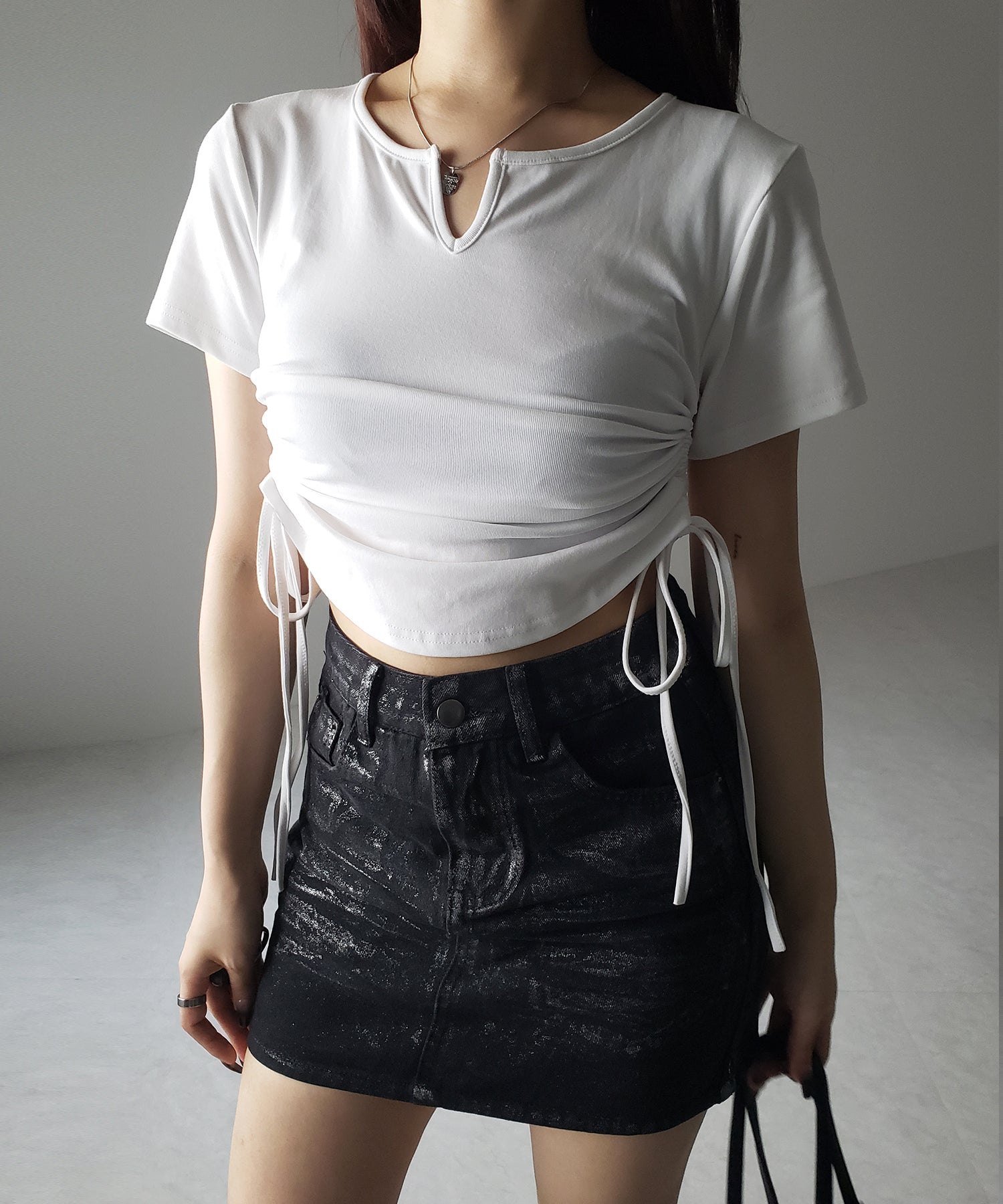 【 2color 】サイドシャーリングリボン半袖ショートTシャツ / side shirring ribbon short Tee