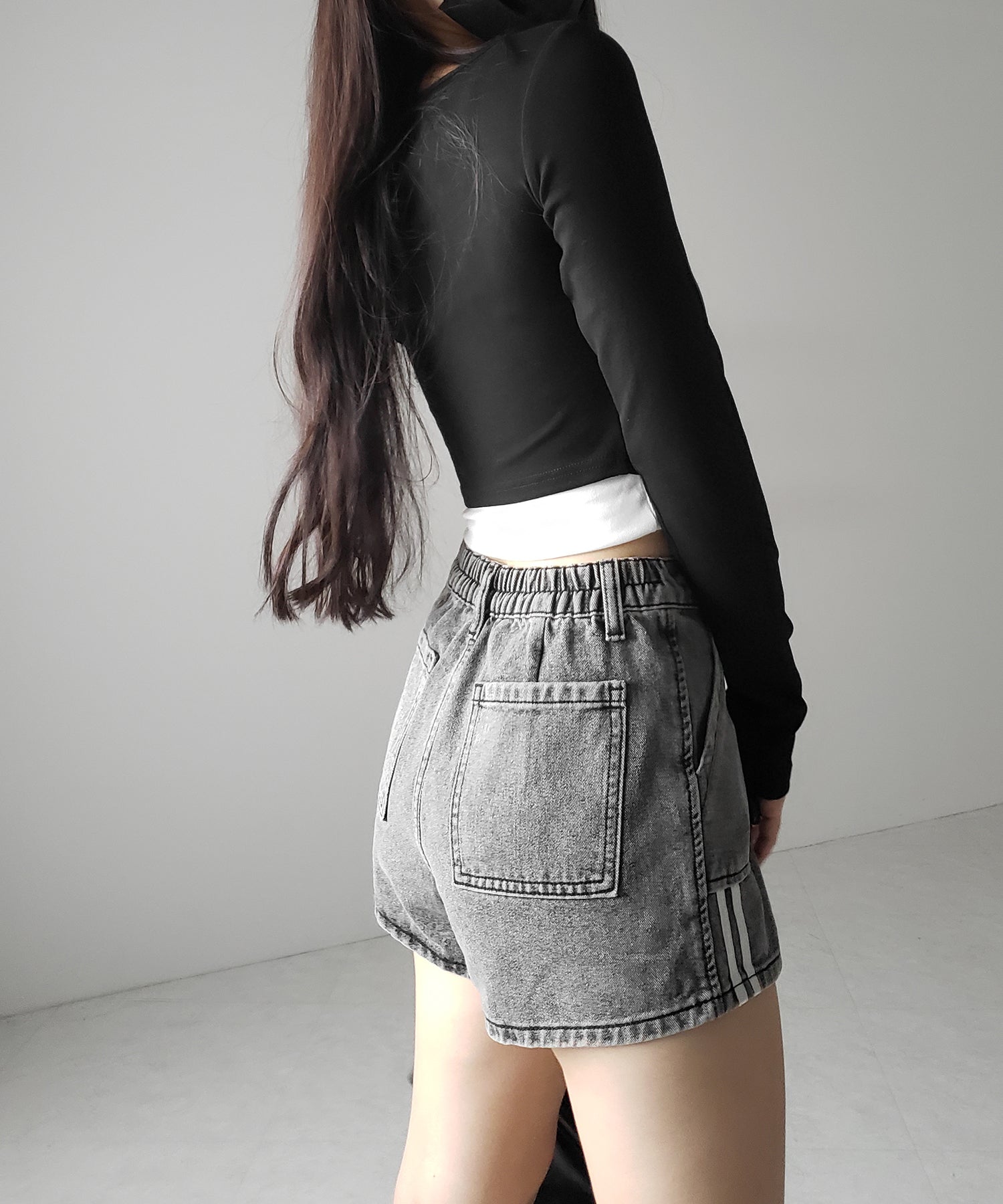 【 2color 】サイドラインハイウエストデニムショートパンツ / sideline highwaist denim short pants